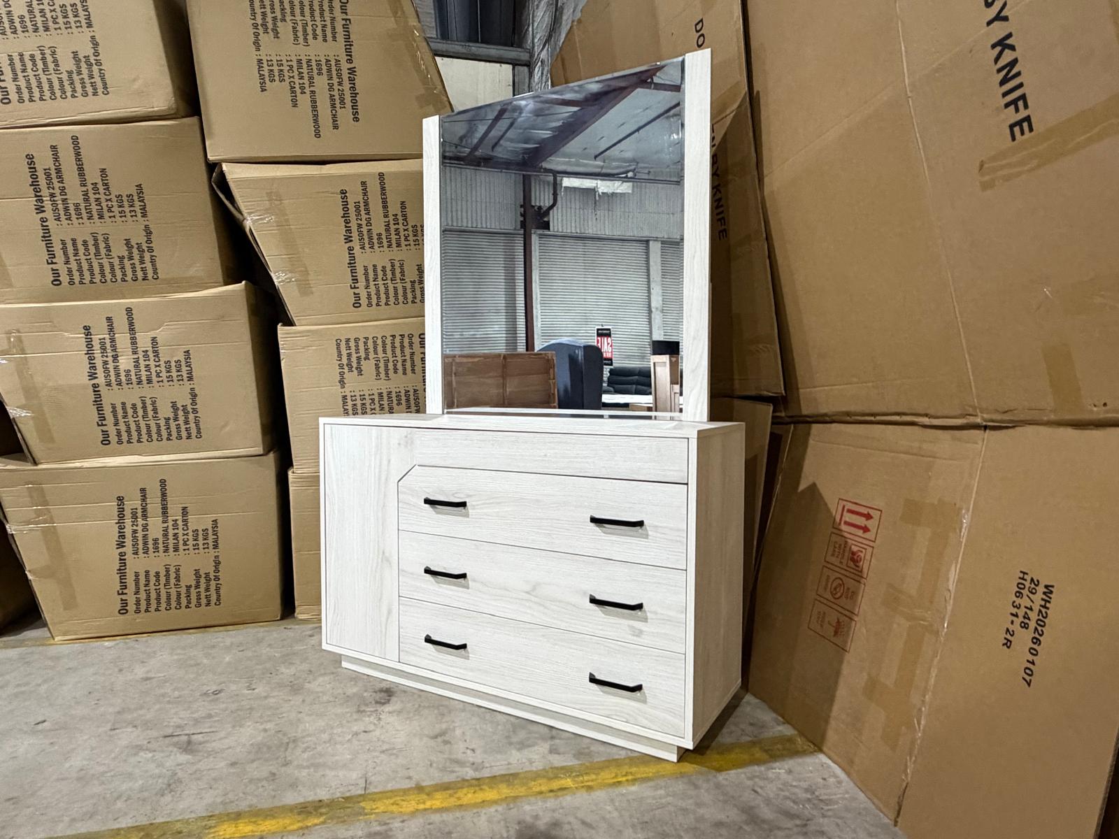 Atlanta dressing table inc mirros in grey wash finish