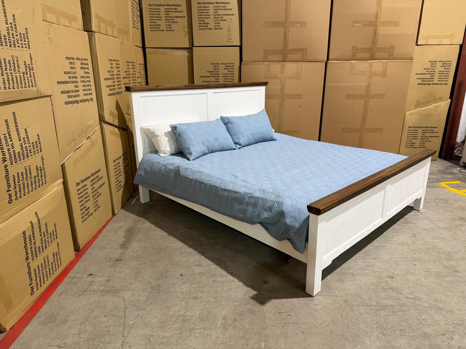 Hamptons King Size Bed in two tone finish