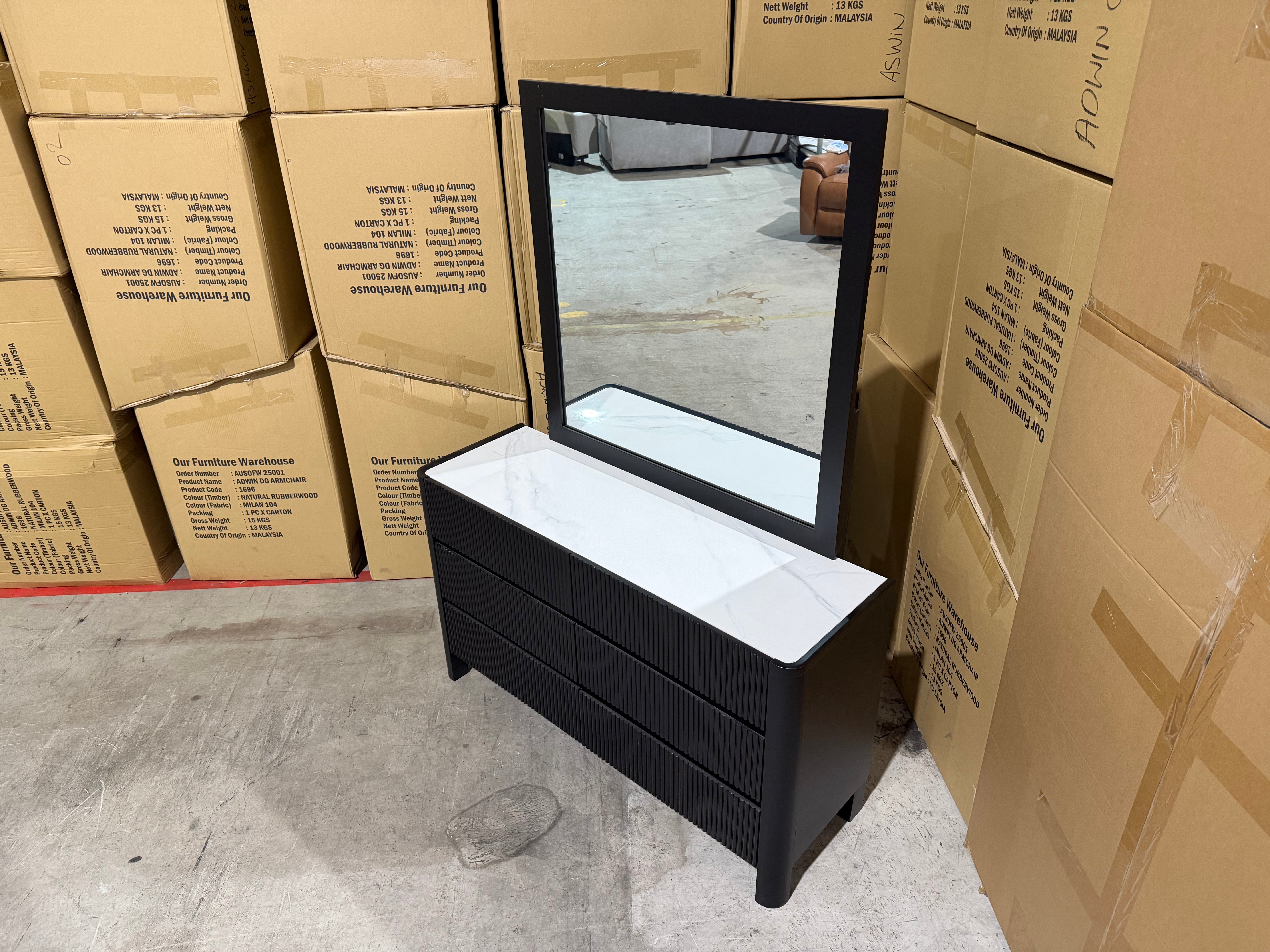 Portugal dressing table with mirror black finish with marble looking top