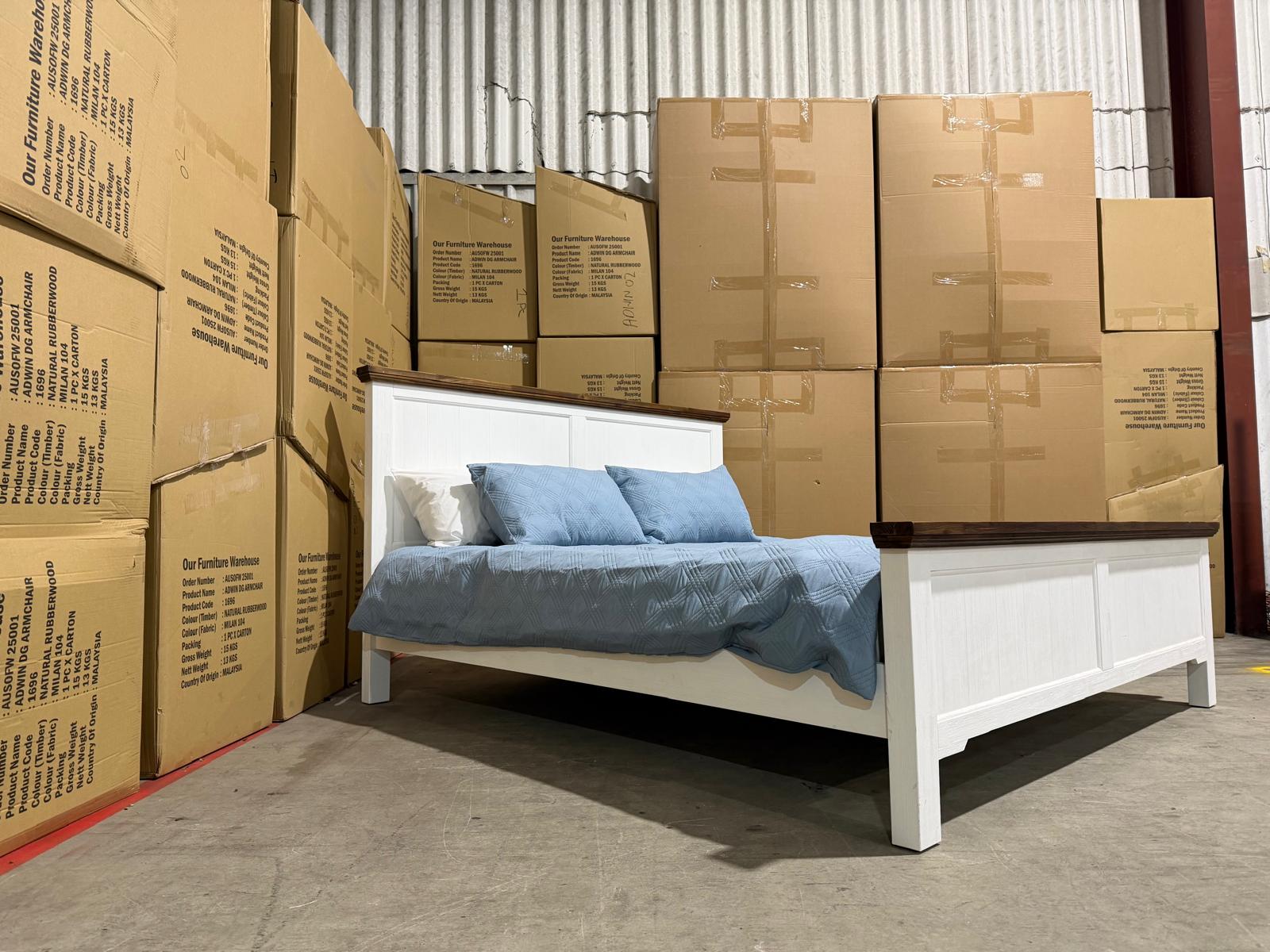 Hamptons King Size Bed in two tone finish