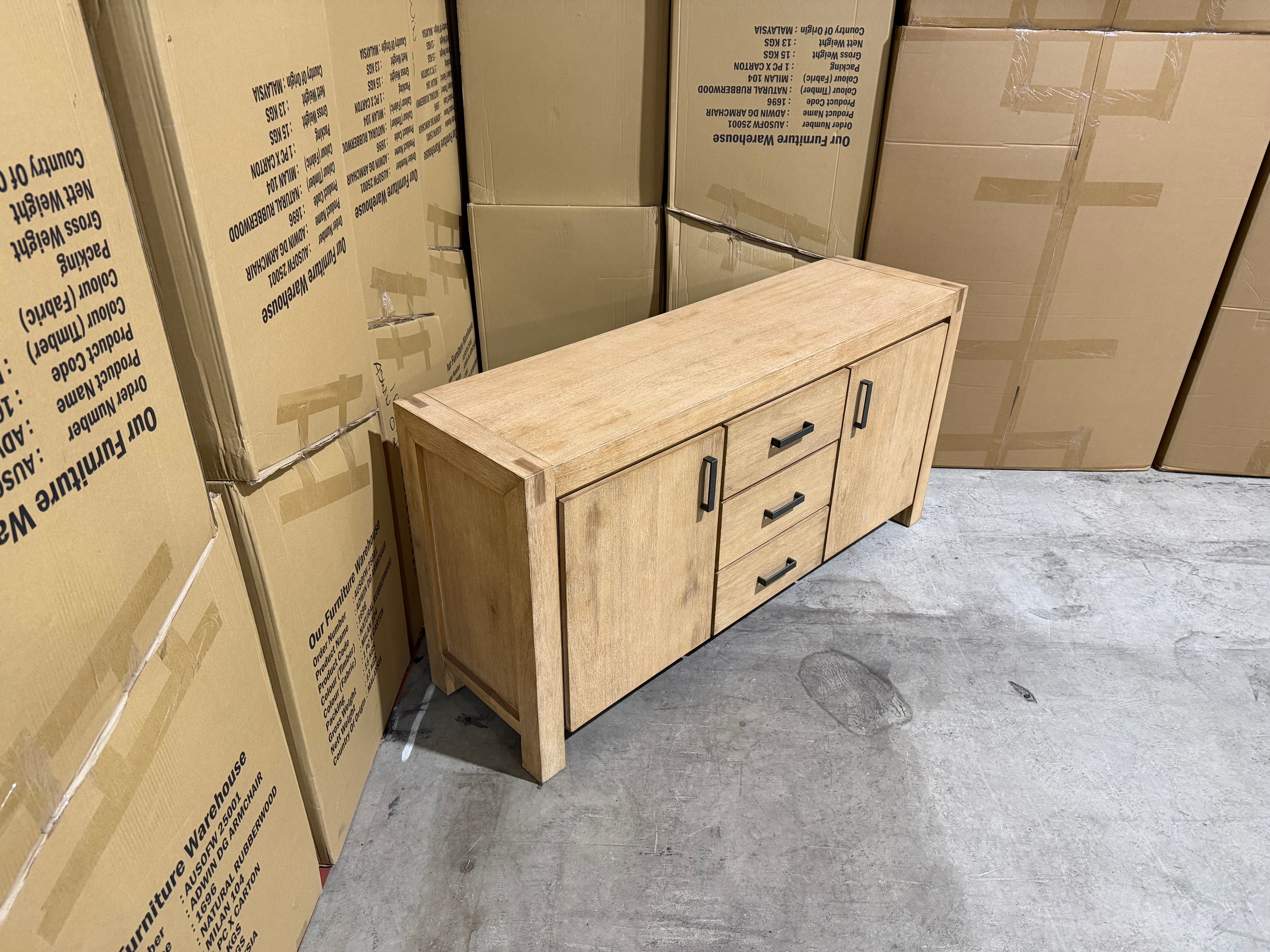 Crystal brook 1620 buffet in acacia timber