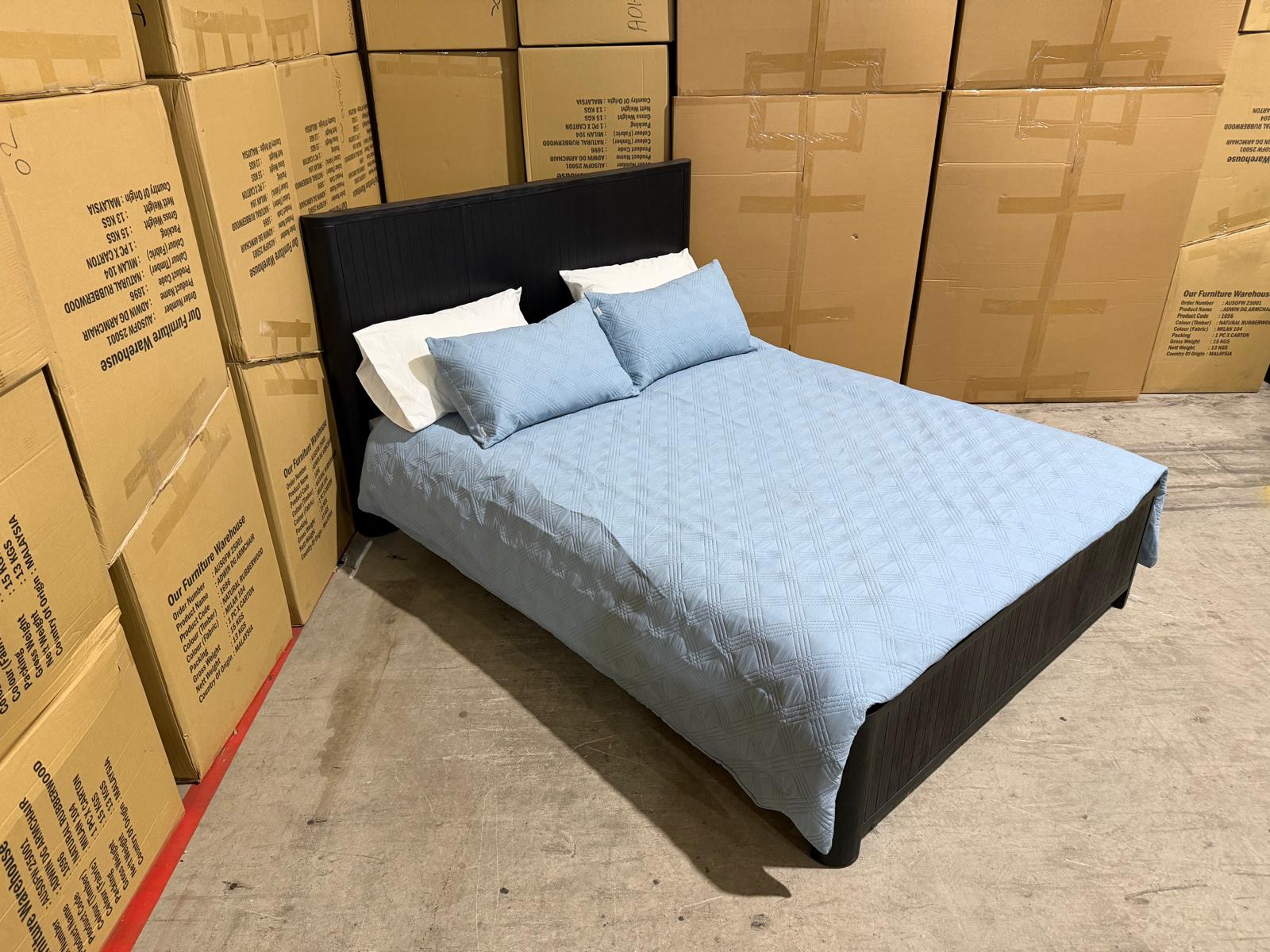 Athena ripple King size bed in shadow black finish