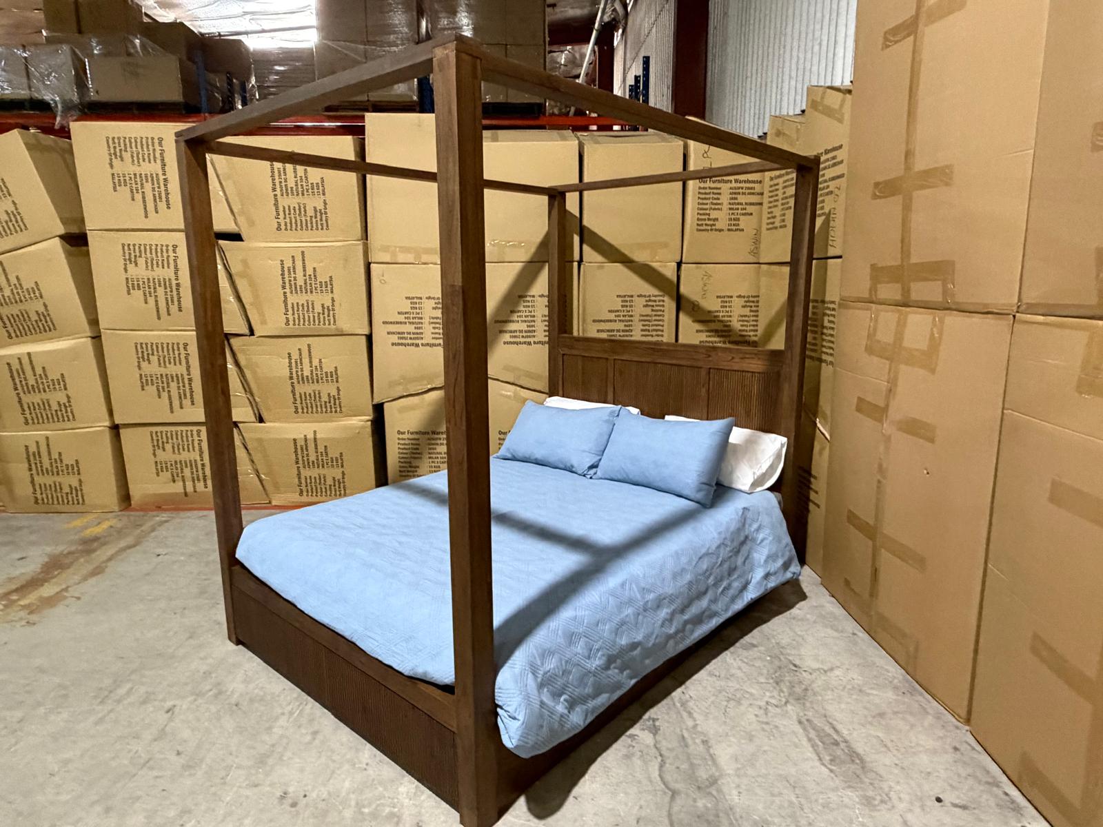 Flinders 4 Poster Bed Queen size Pecan finish