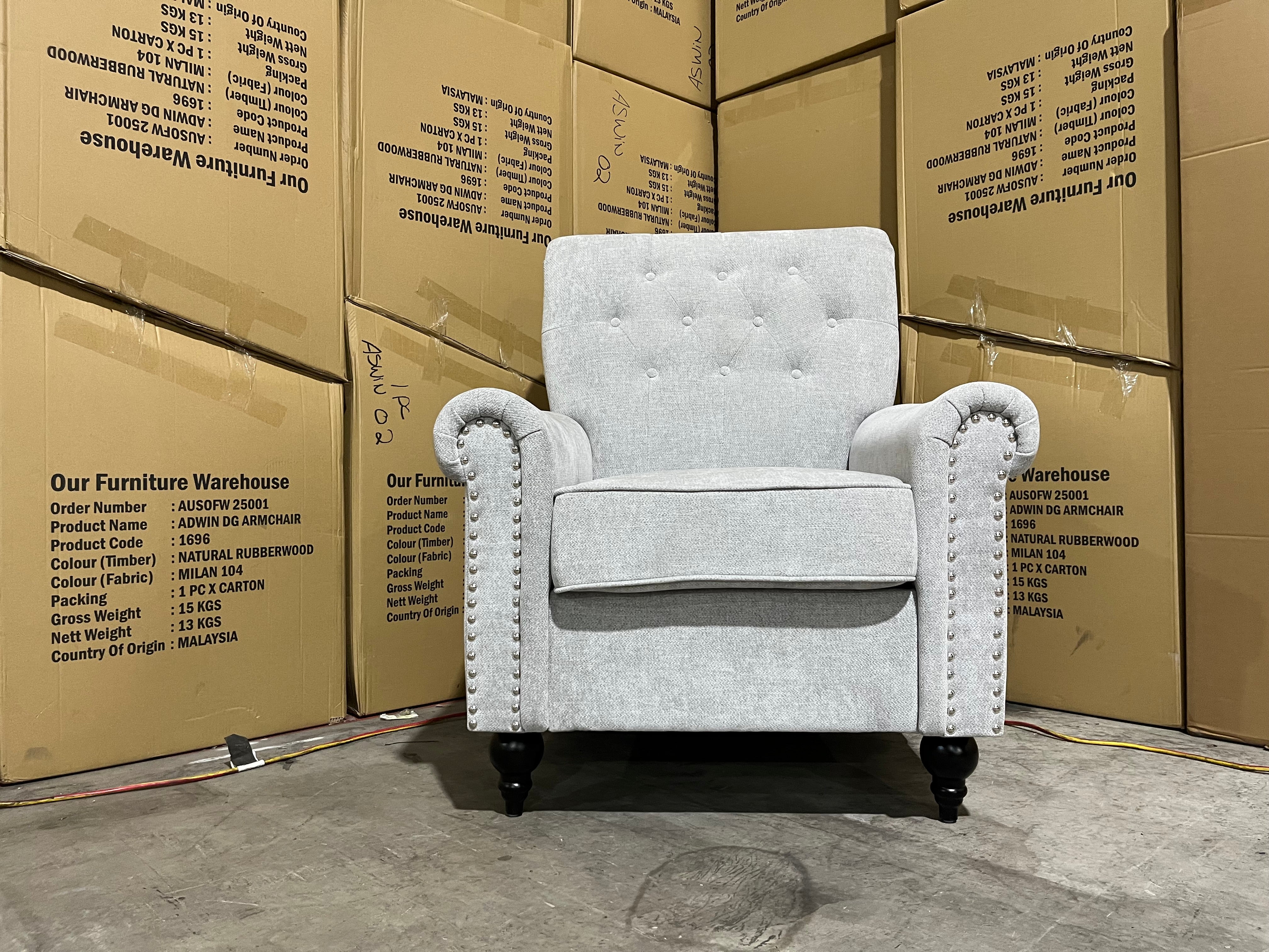 Jester single accent chair in Super glamour fifty shades