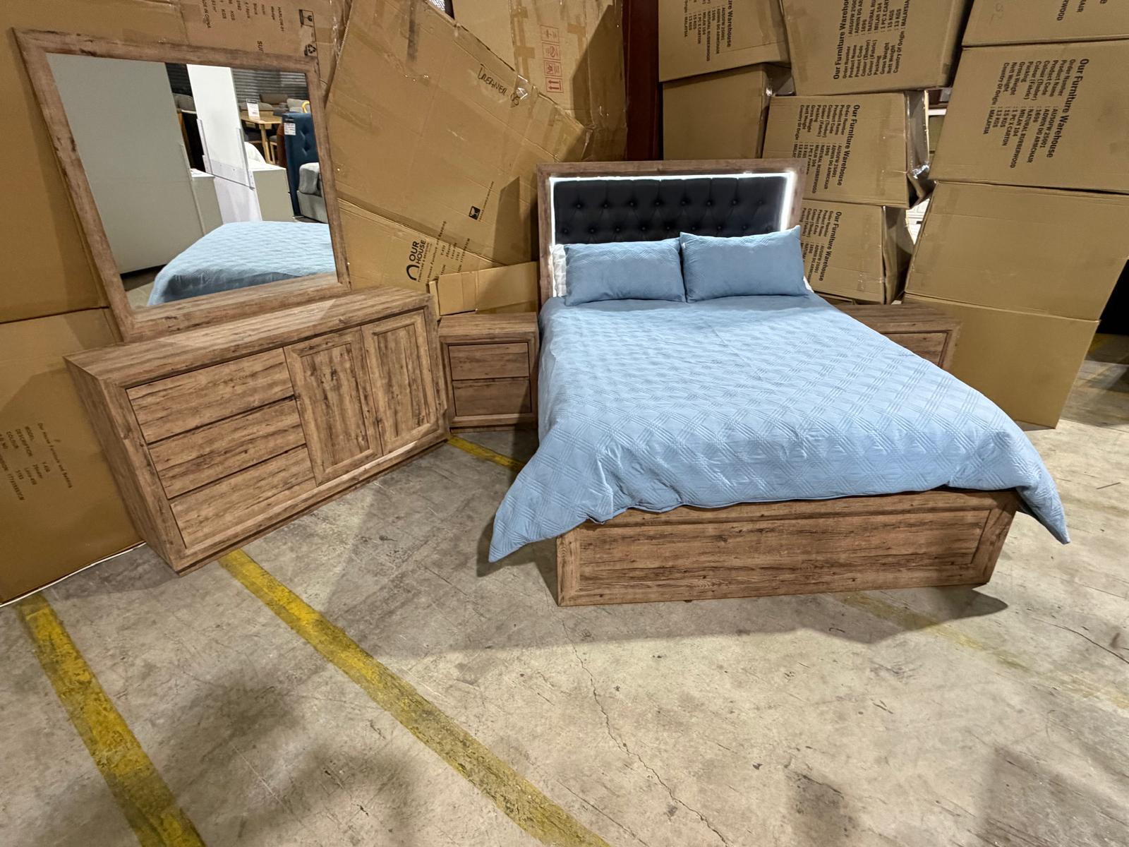 Manly 4pce Suite with Dresser