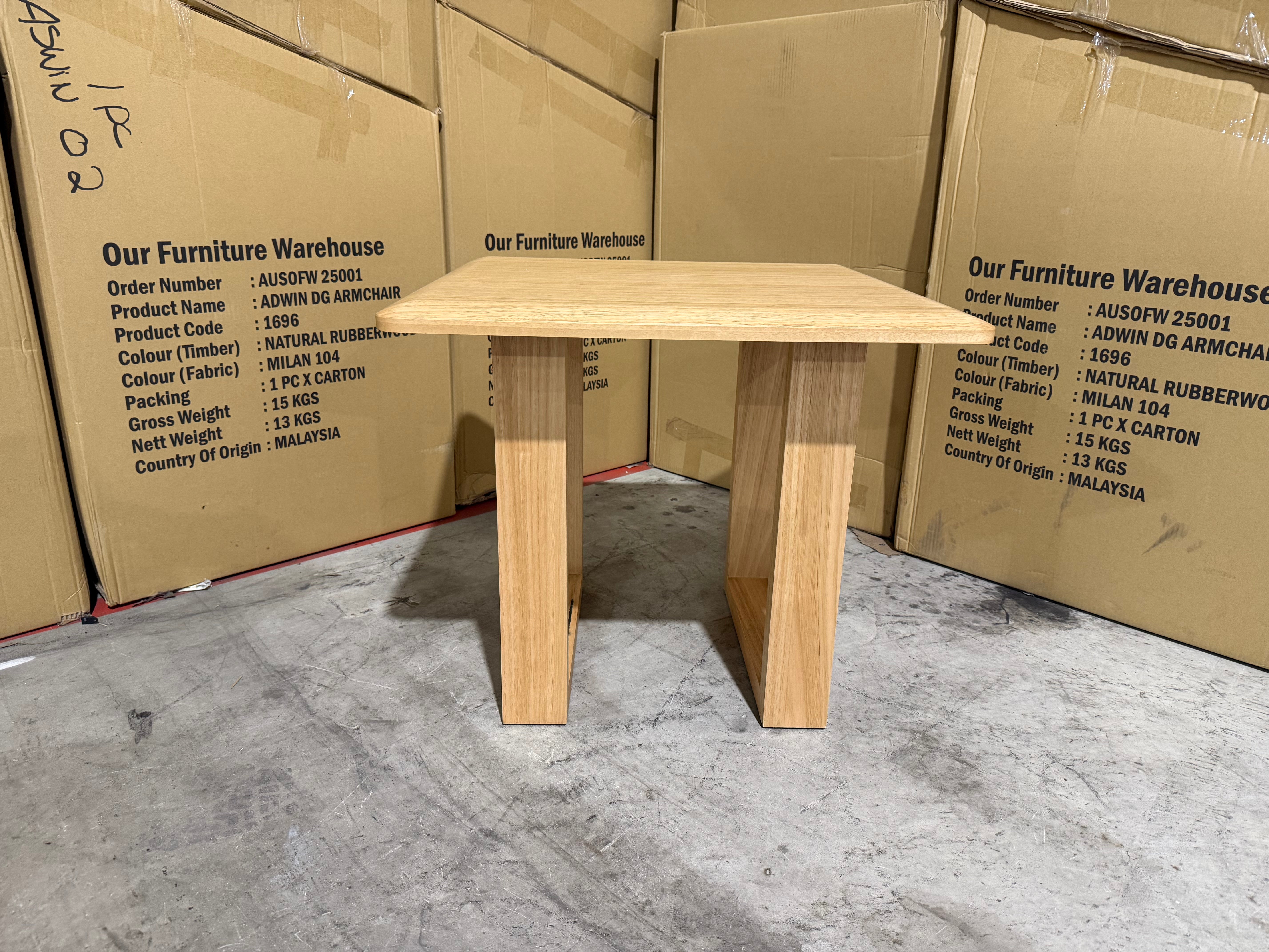 Mitcham Lamp Table Tassie Oak Dining Range