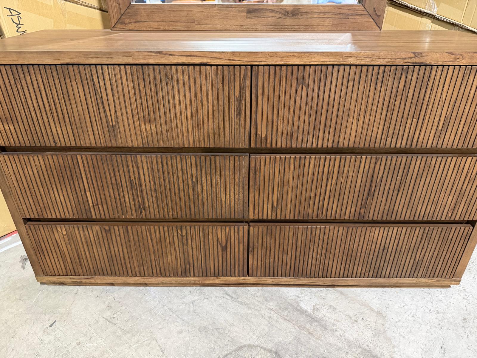 Flinders dressing table inc mirros in Pecan finish