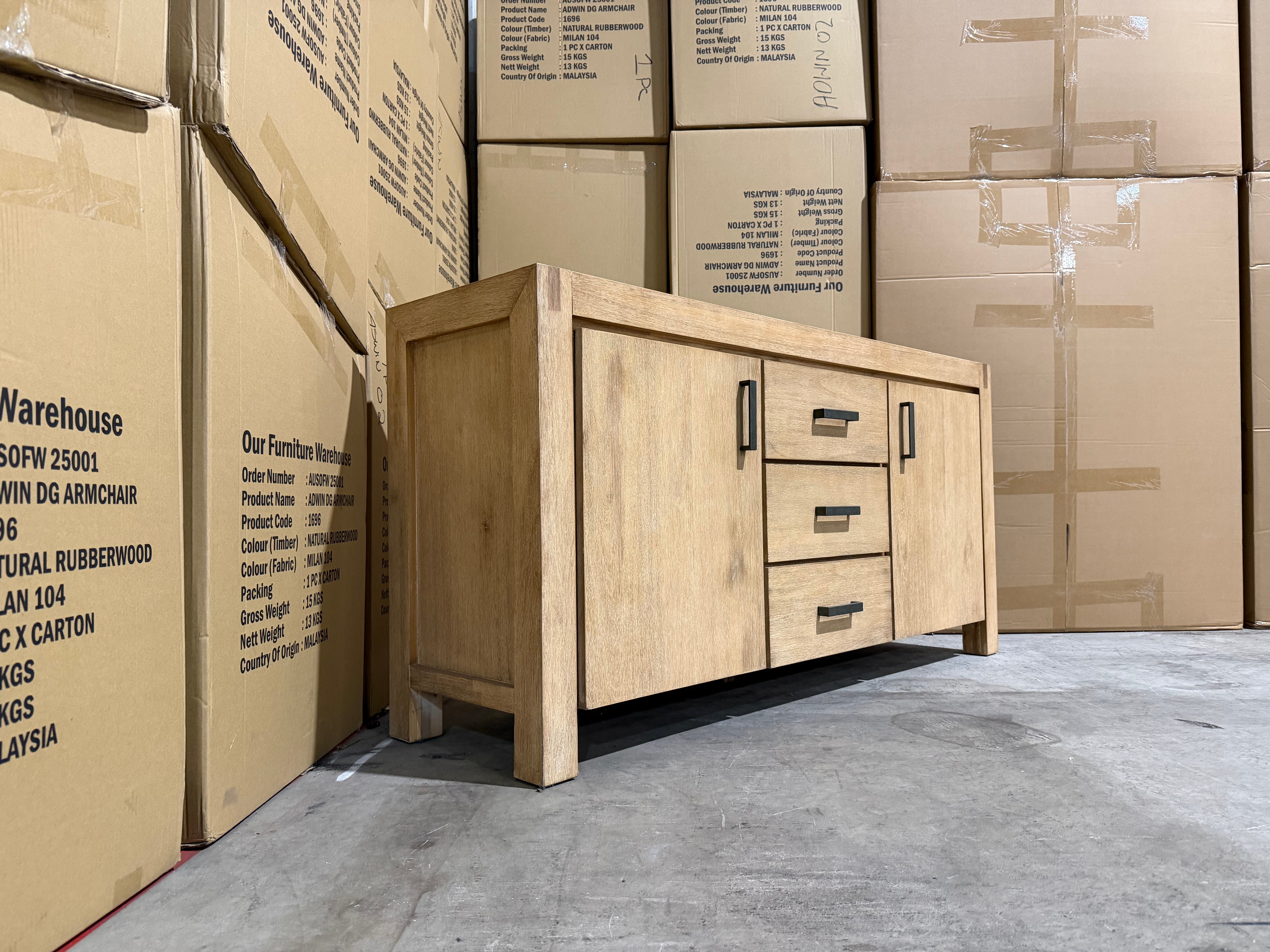 Crystal brook 1620 buffet in acacia timber