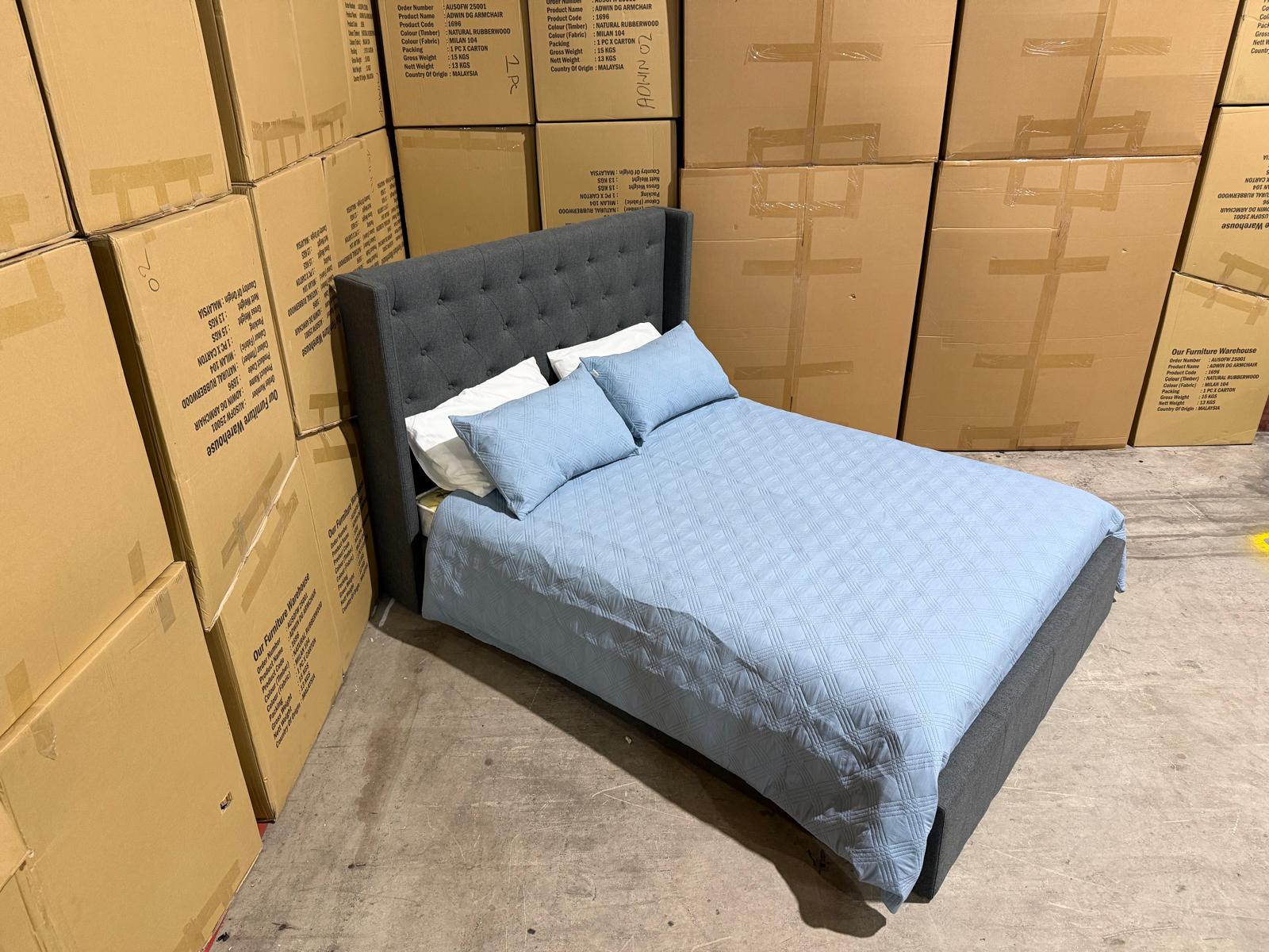 Memphis Bedding Range (Charcoal) 2 Sizes Queen & King