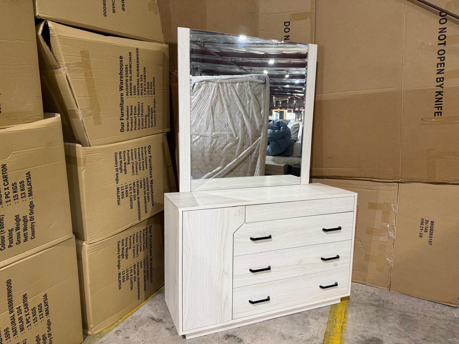 Atlanta dressing table inc mirros in grey wash finish