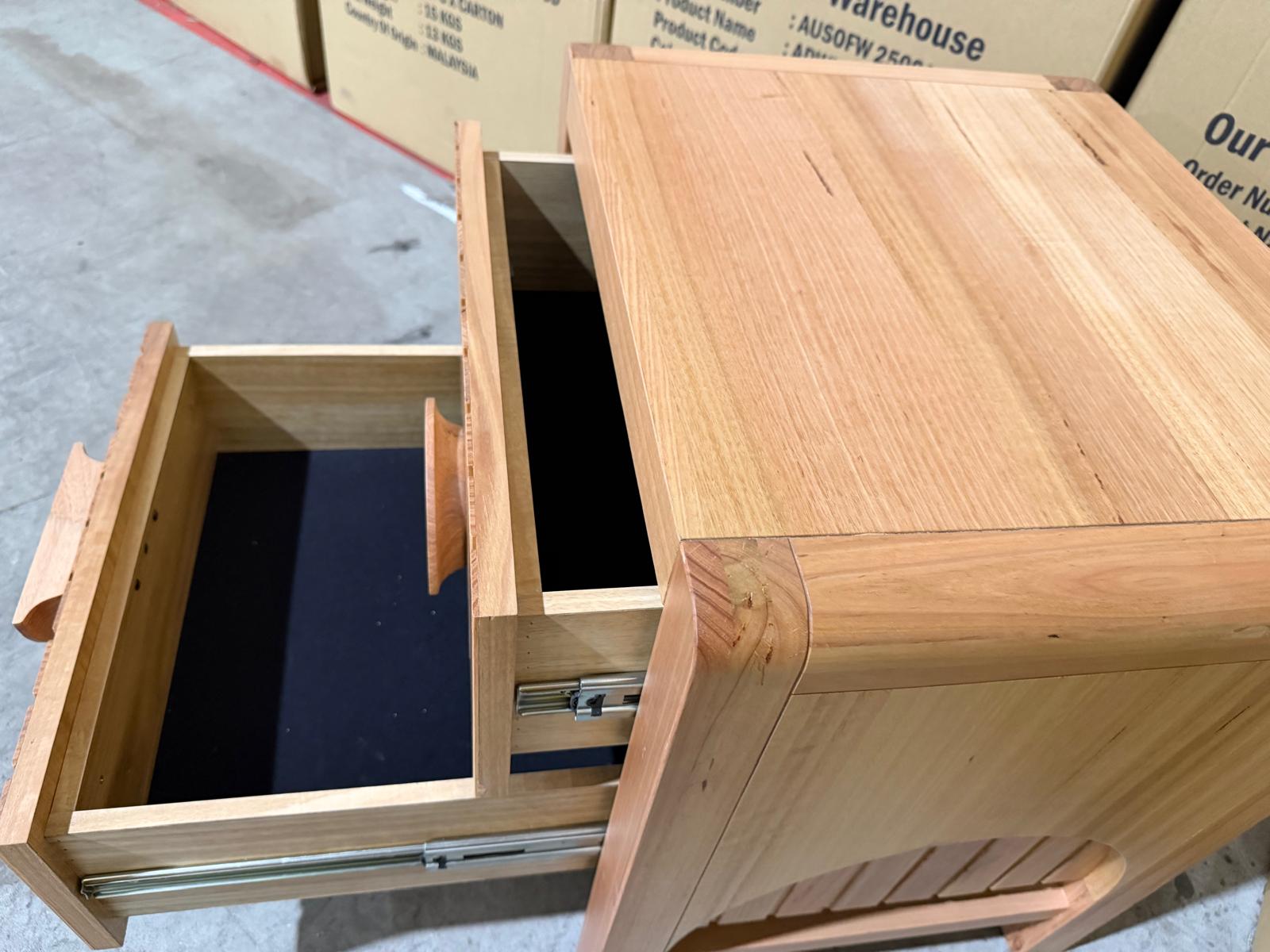 Morocco Bedside table in natural Messmate