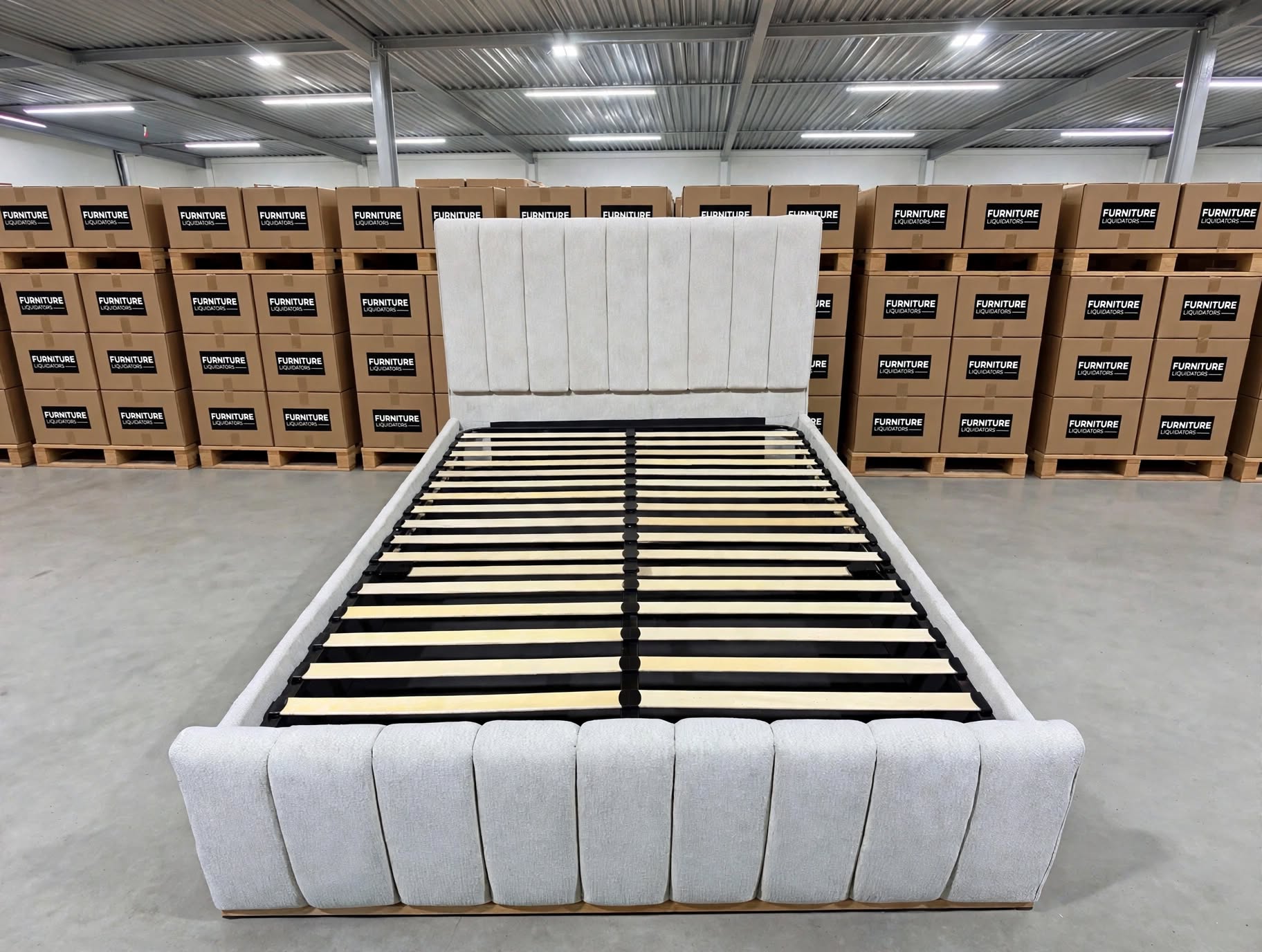Taya Queen Size Upholstered Bed With Gas Lift in Share Natural
