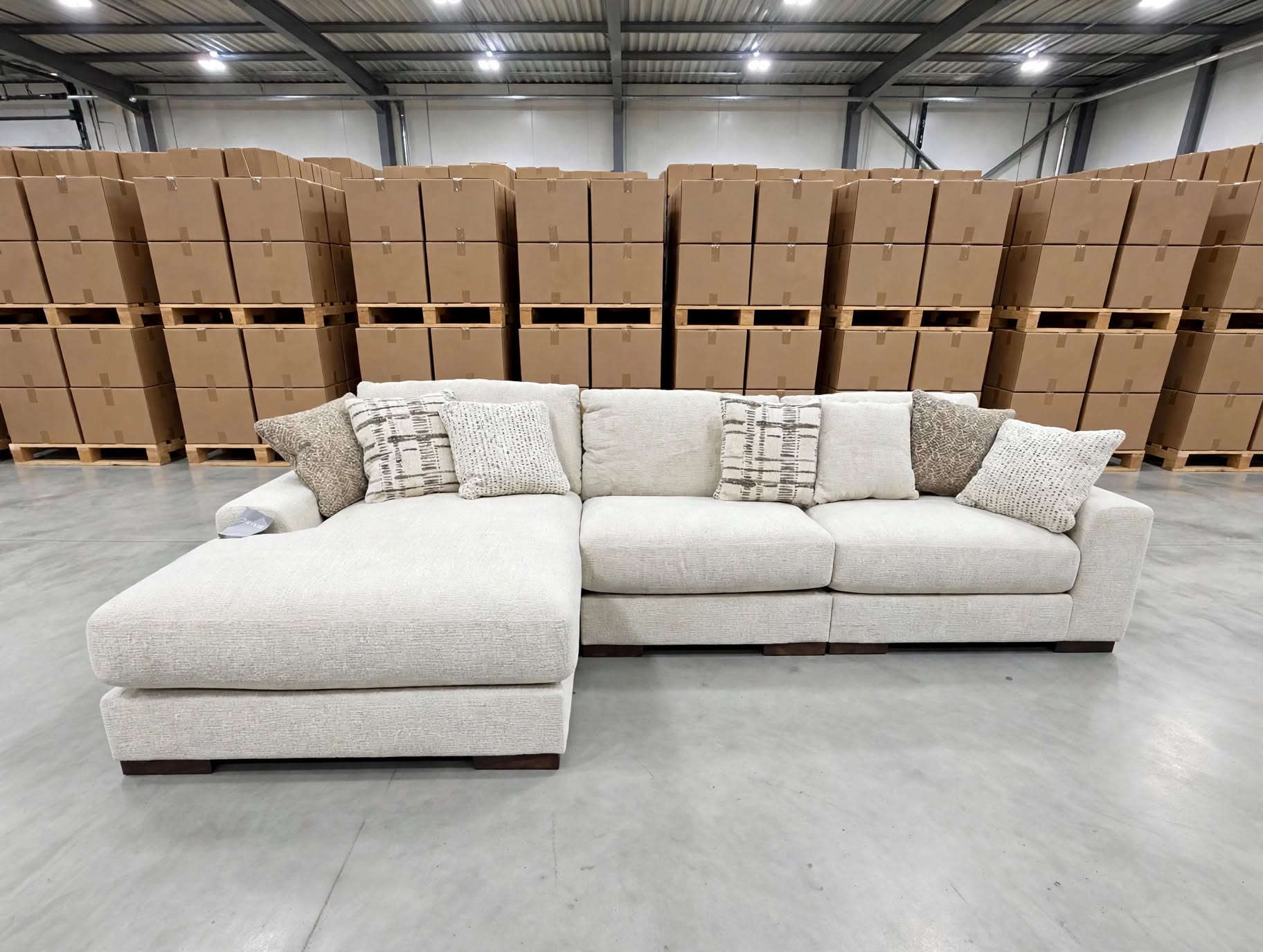 Bunbury LHF Chaise Lounge INC 7 Scatter Cushions