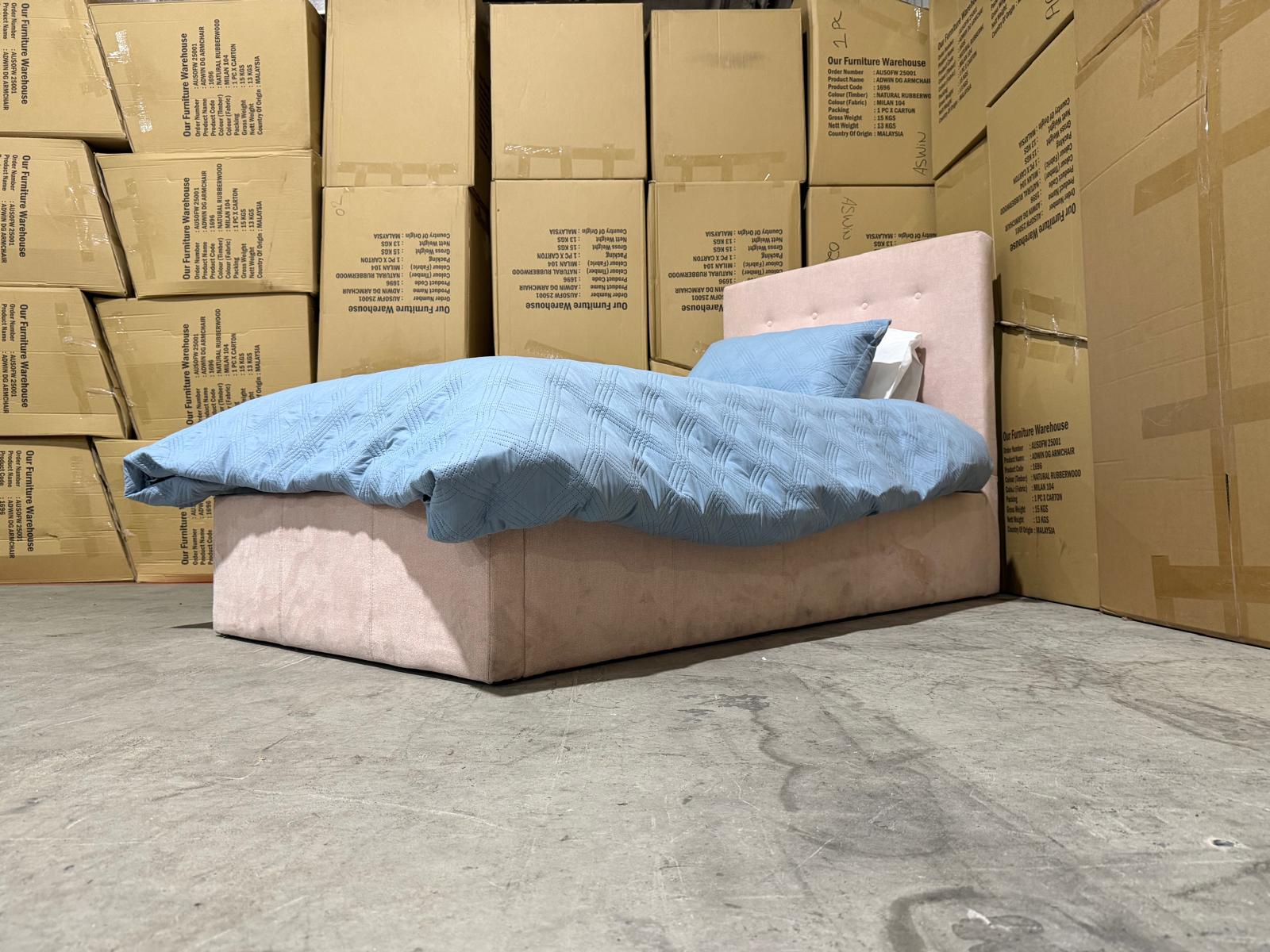 Stuart Single bed in Blush Pink