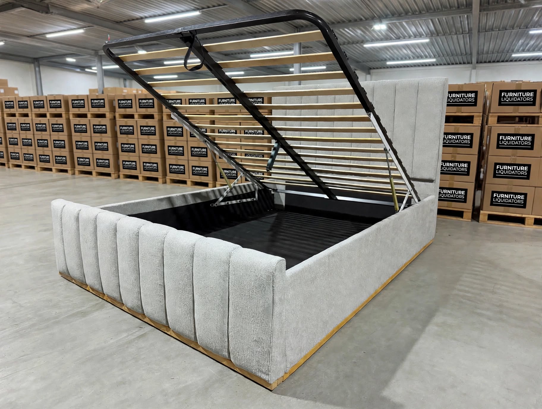 Taya Queen Size Upholstered Bed With Gas Lift in Share Natural