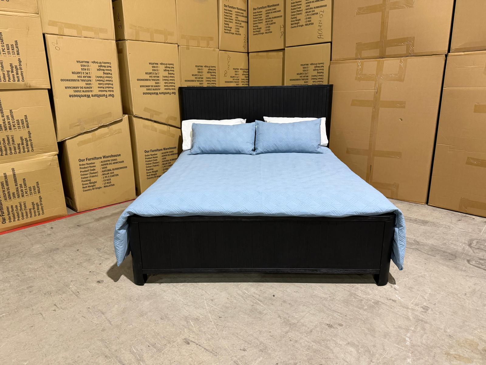 Athena ripple King size bed in shadow black finish