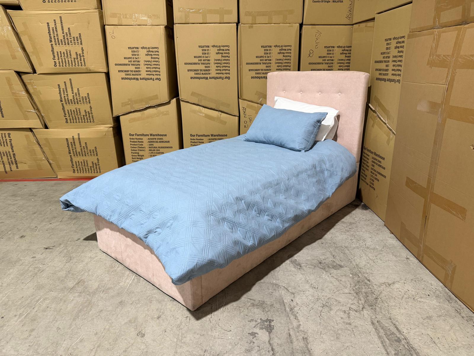 Stuart Single bed in Blush Pink