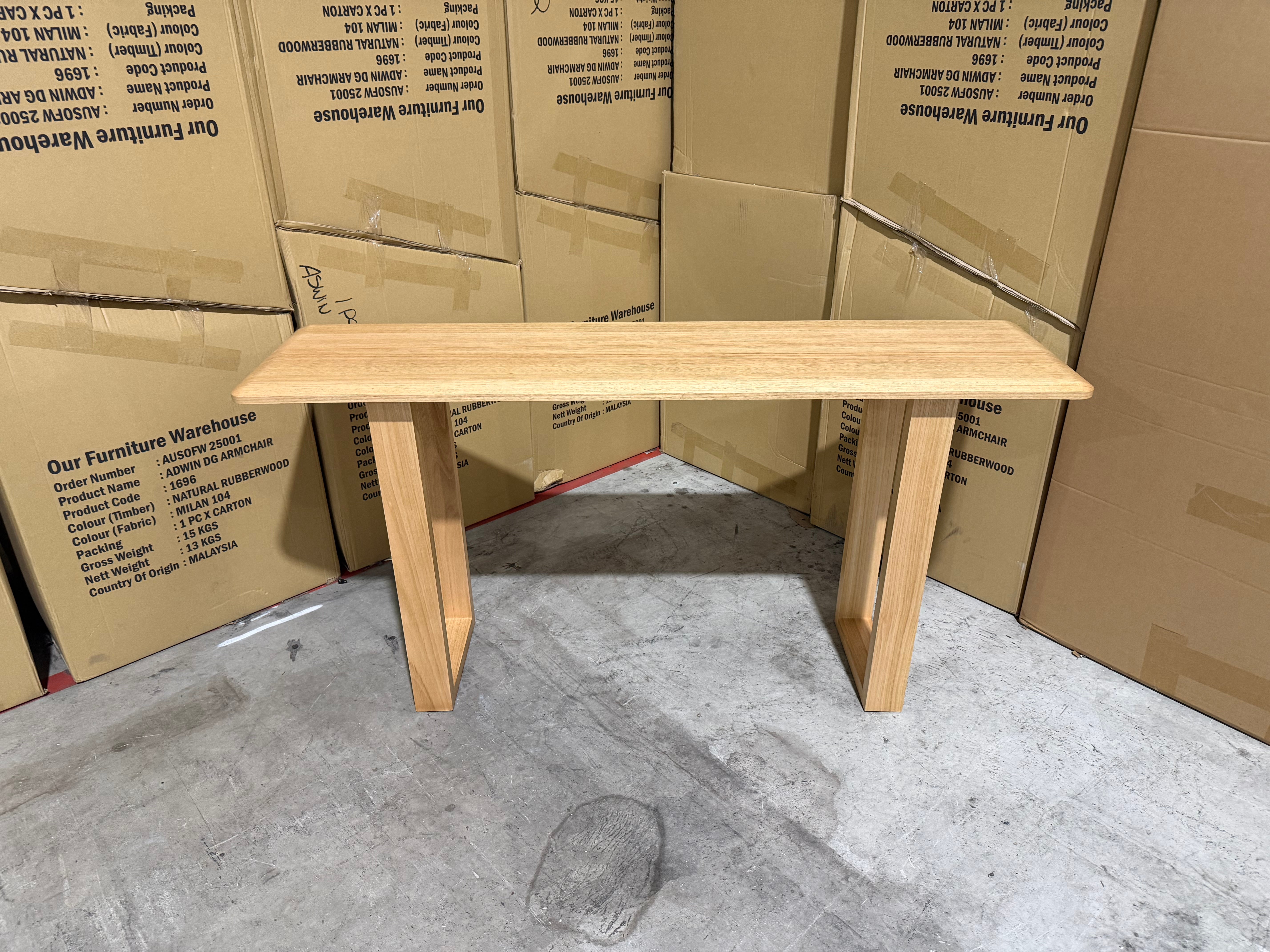 Mitcham Hall table in Natural Tassie Oak Dining Range