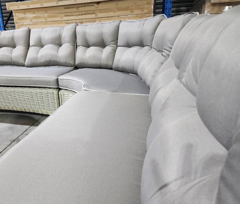 Monteray Out door Setting 3pce cnr lounge and coffee table