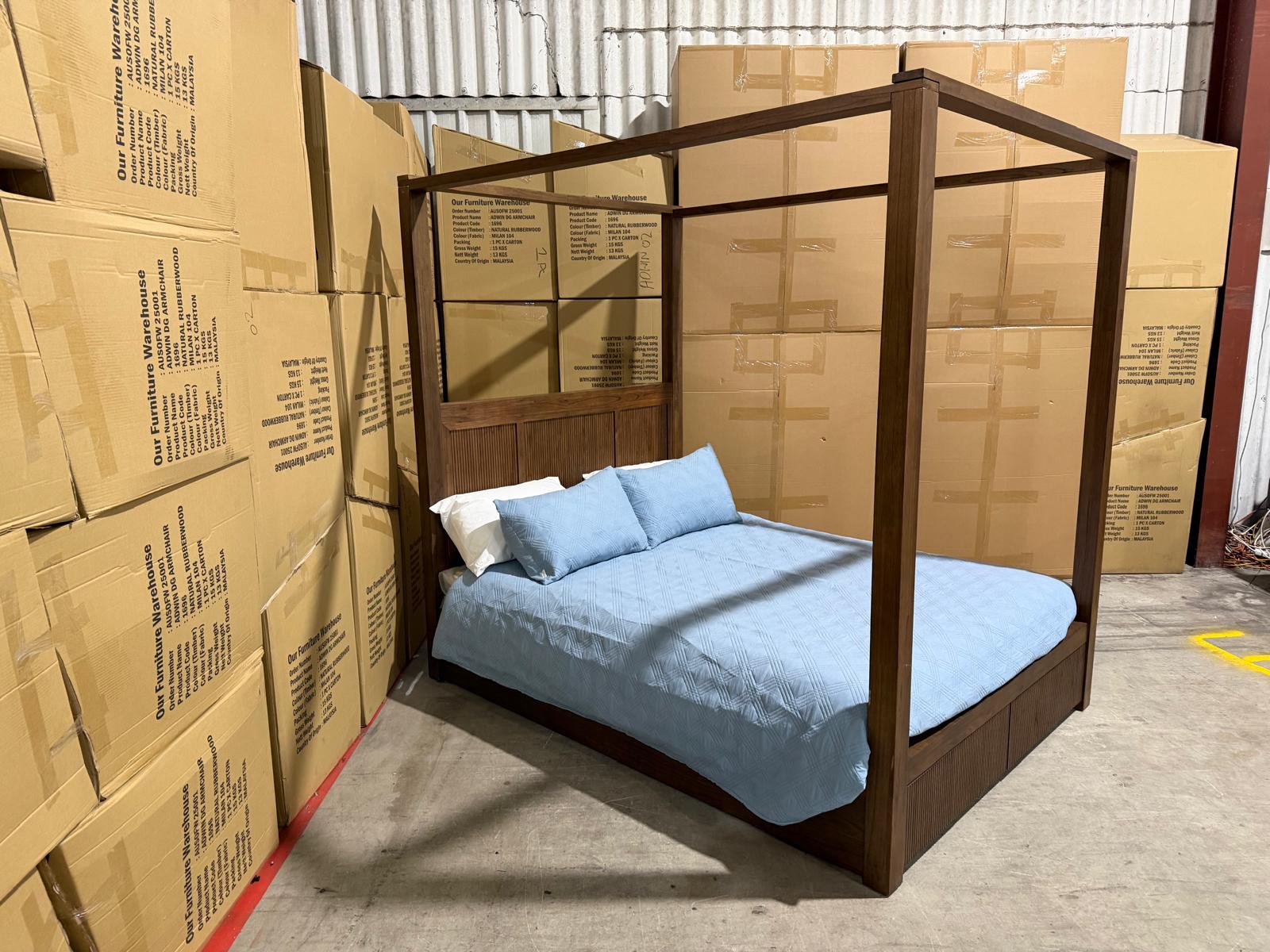 Flinders 4 Poster King size bed in Pecan finish
