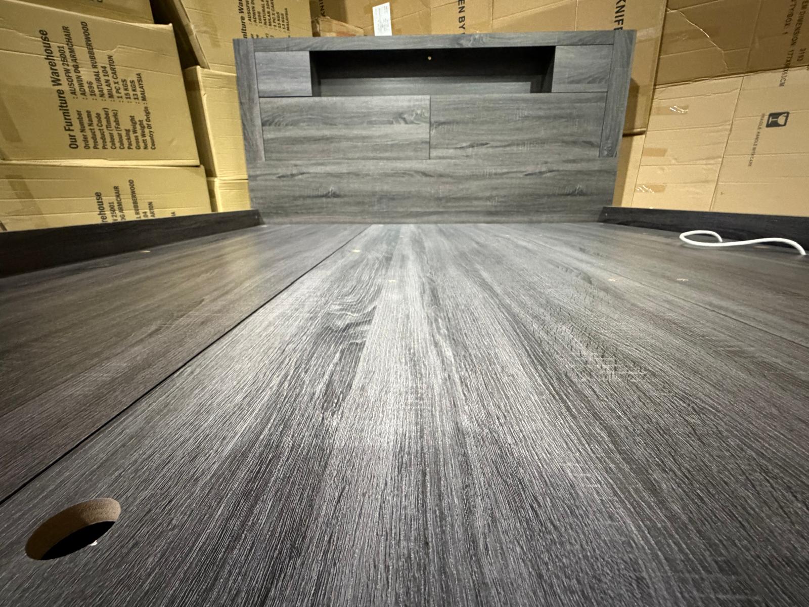 Vienna king size bed in grey (boston)