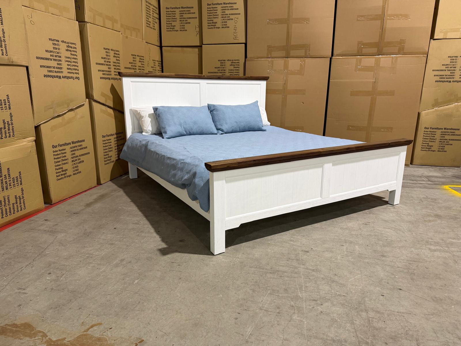 Hamptons queen size bed in two tone finish