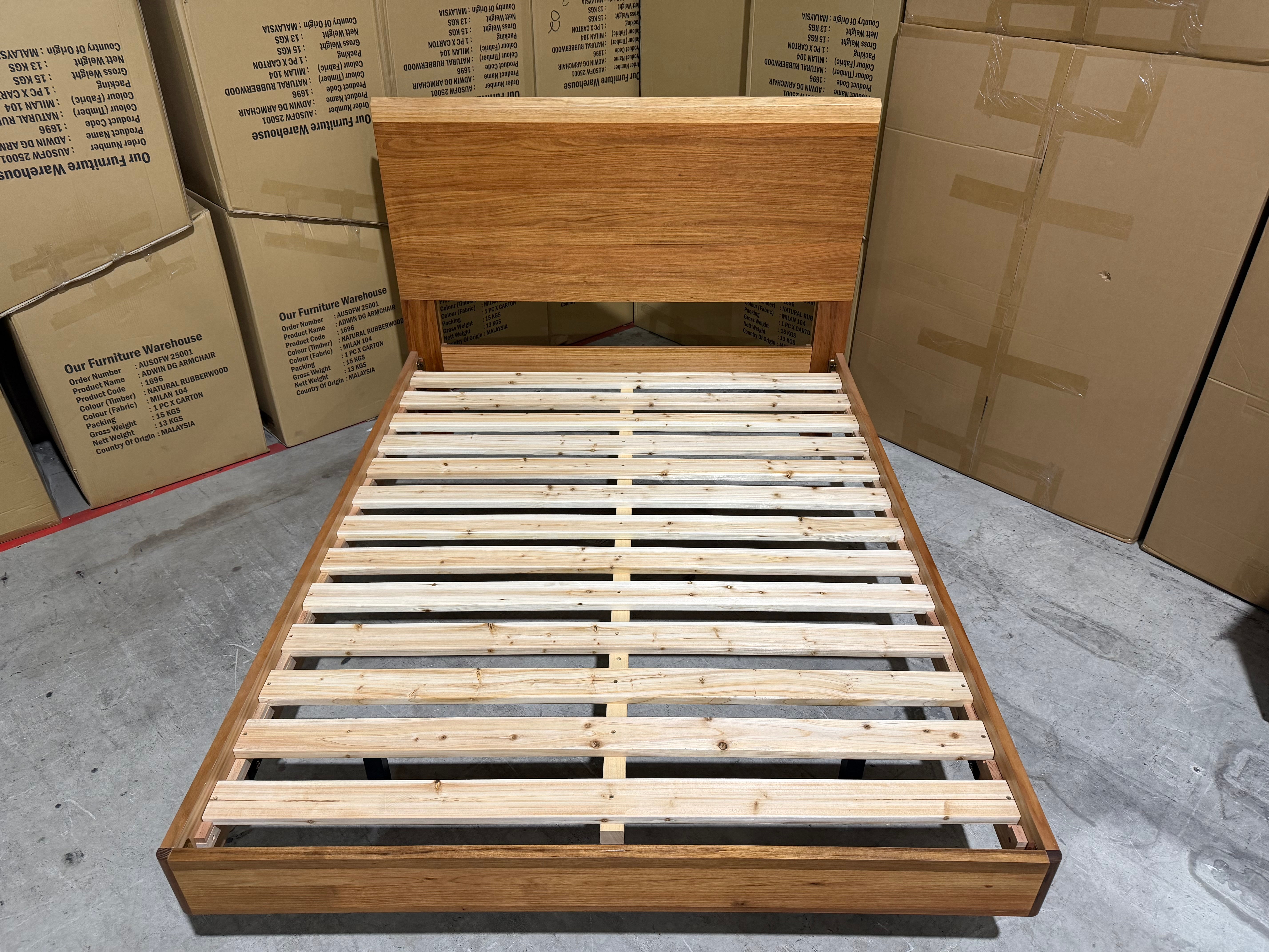 Highland queen size bed in blackwood