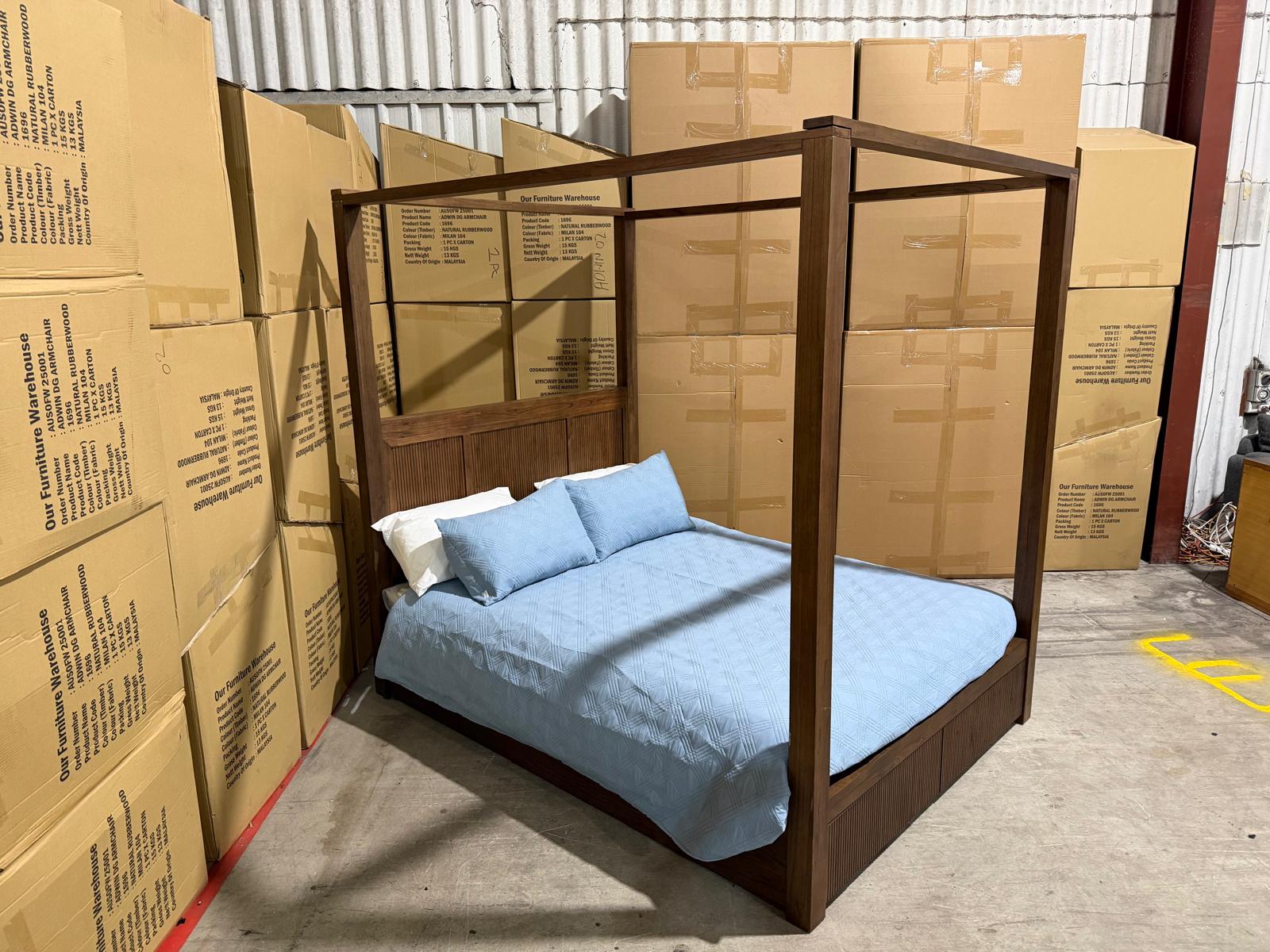 Flinders 4 Poster King size bed in Pecan finish
