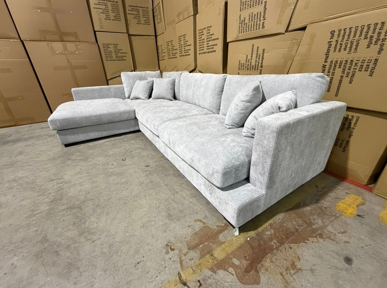 Baxtor LHF Chaise Lounge Inc Scatter Cushions