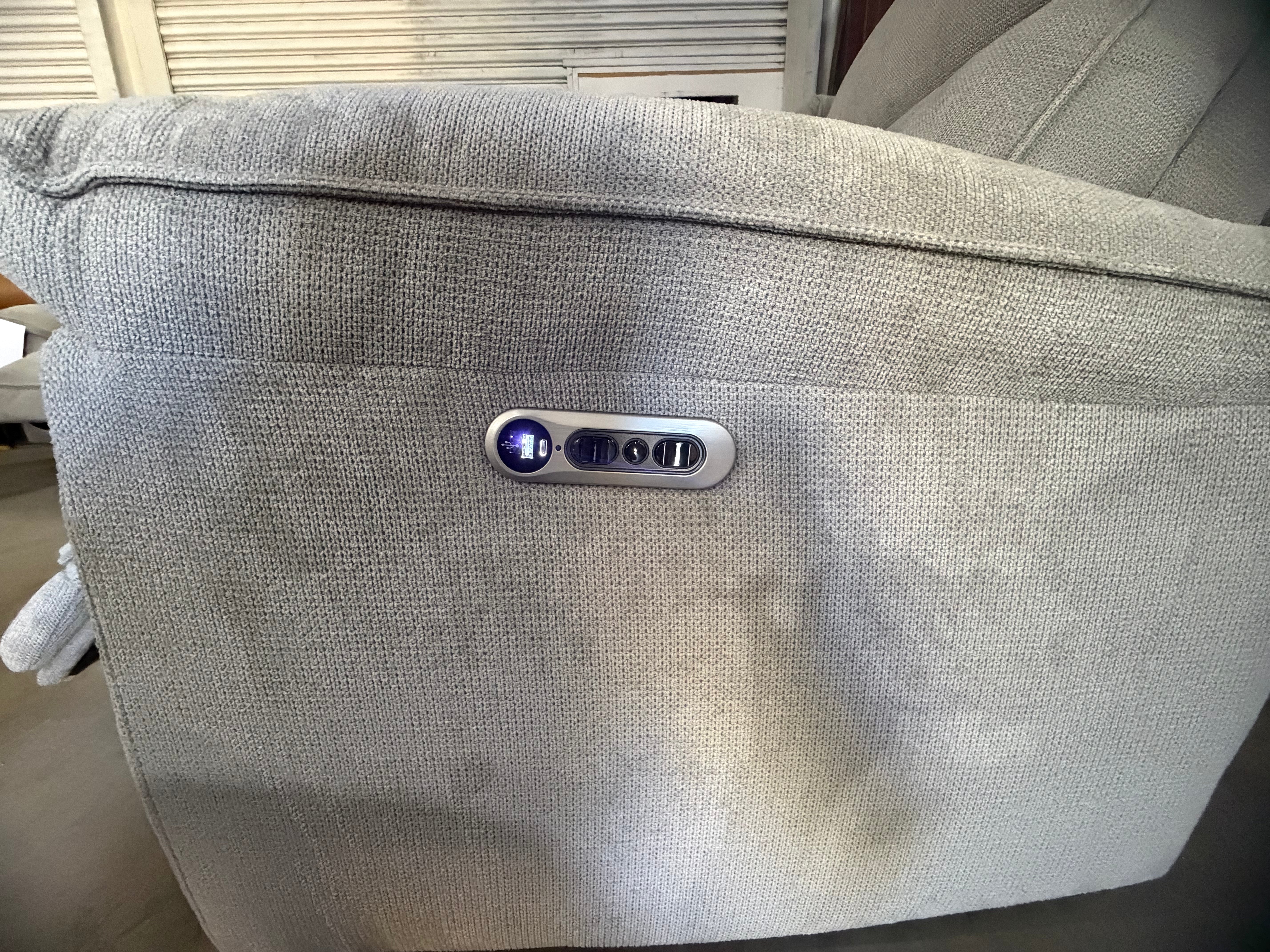 Roberto modular lounge with 3x dual motor head and foot electric recliners in Light Grey