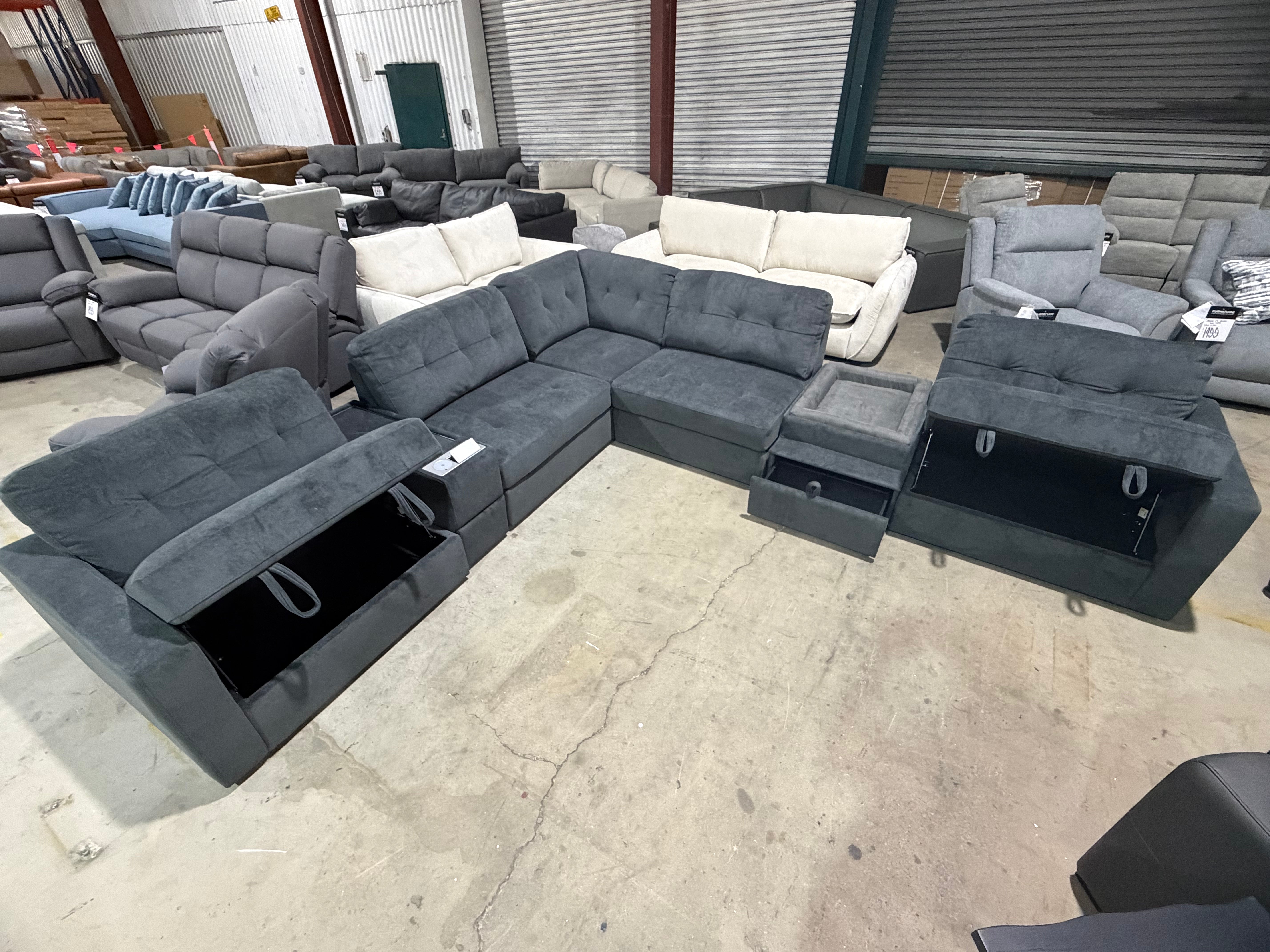 Woofer 6pce Modular lounge with dog/cat seat in Grey