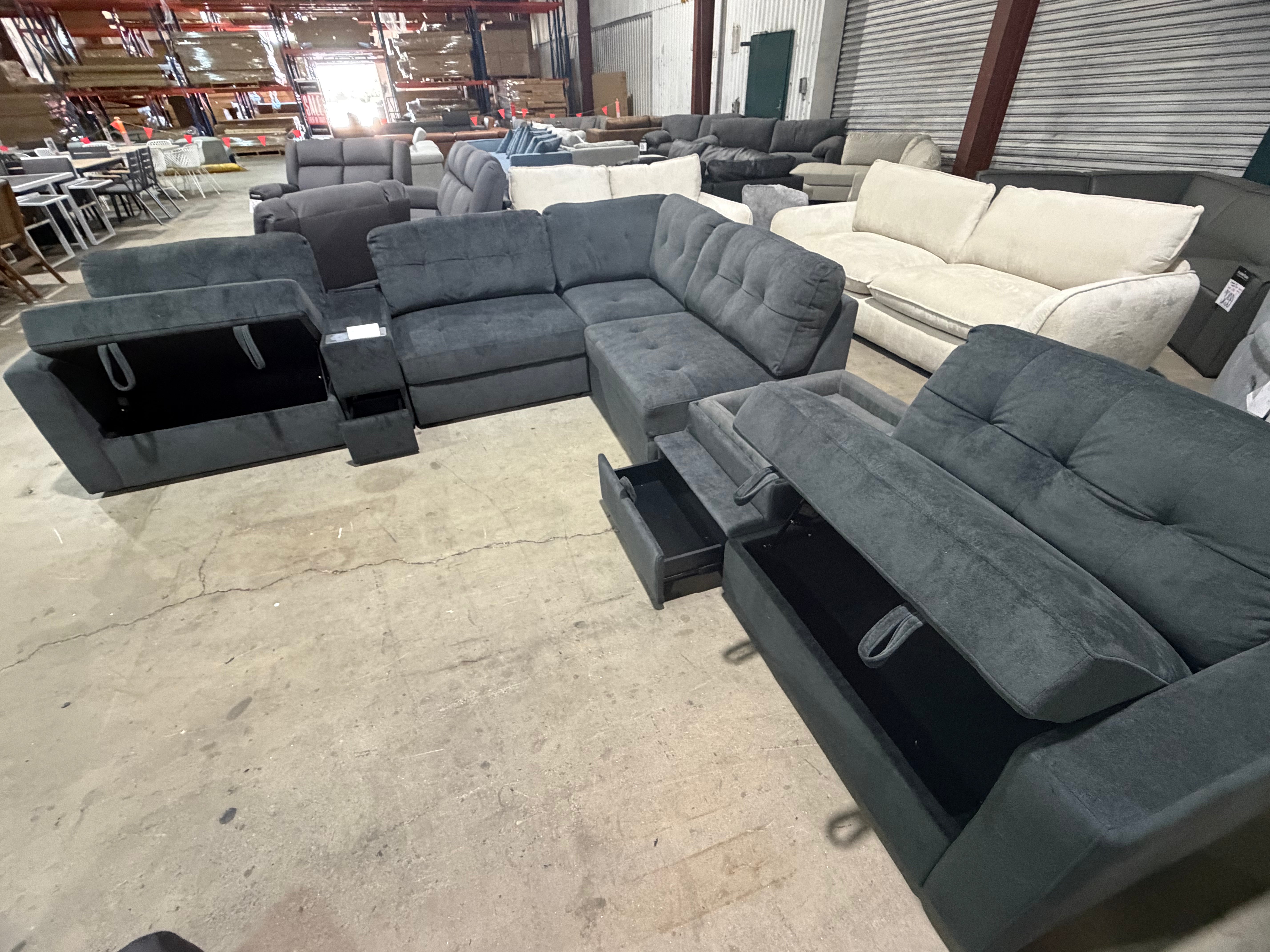 Woofer 6pce Modular lounge with dog/cat seat in Grey