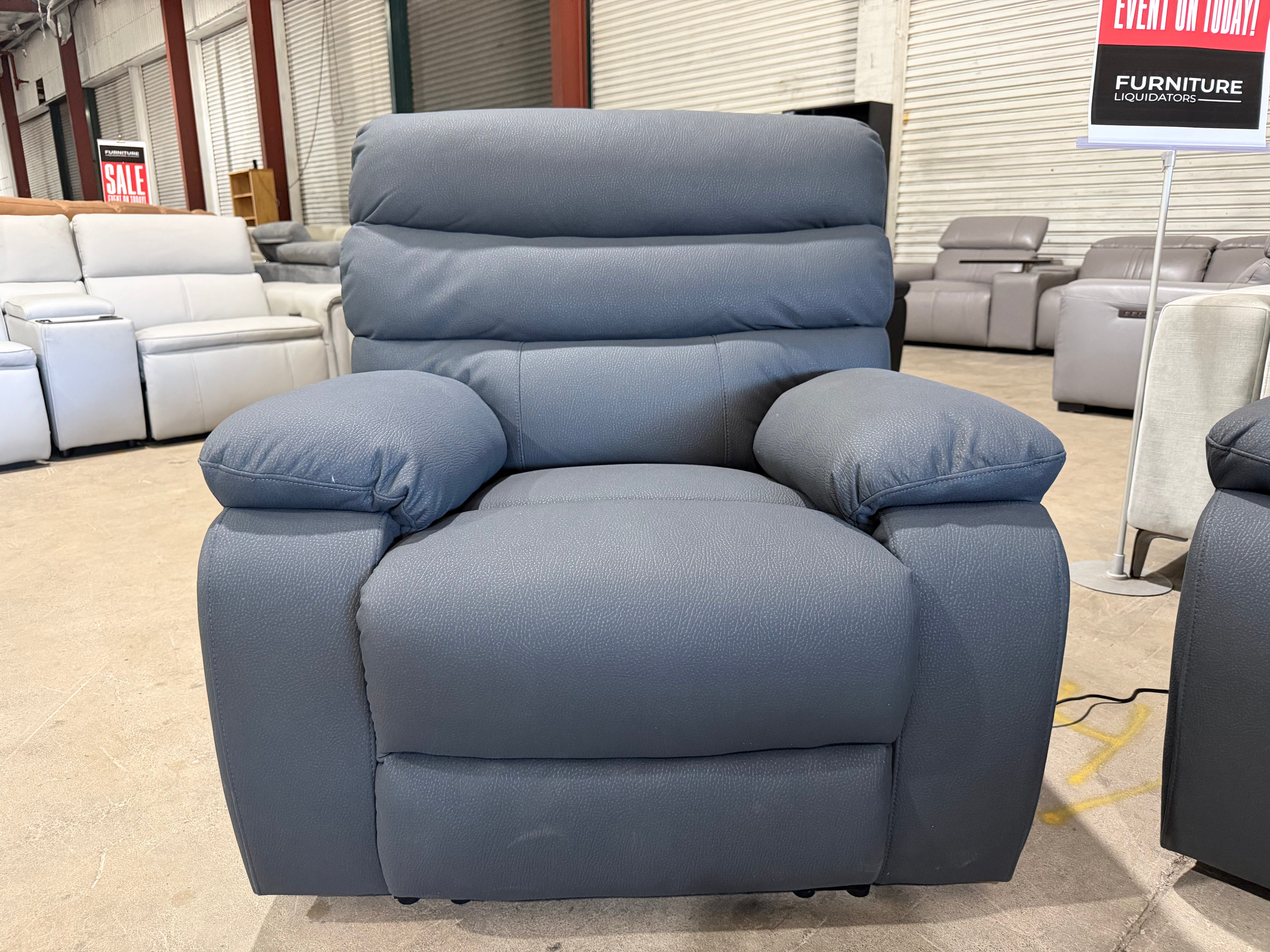 Noosa electric recliner In Charcoal