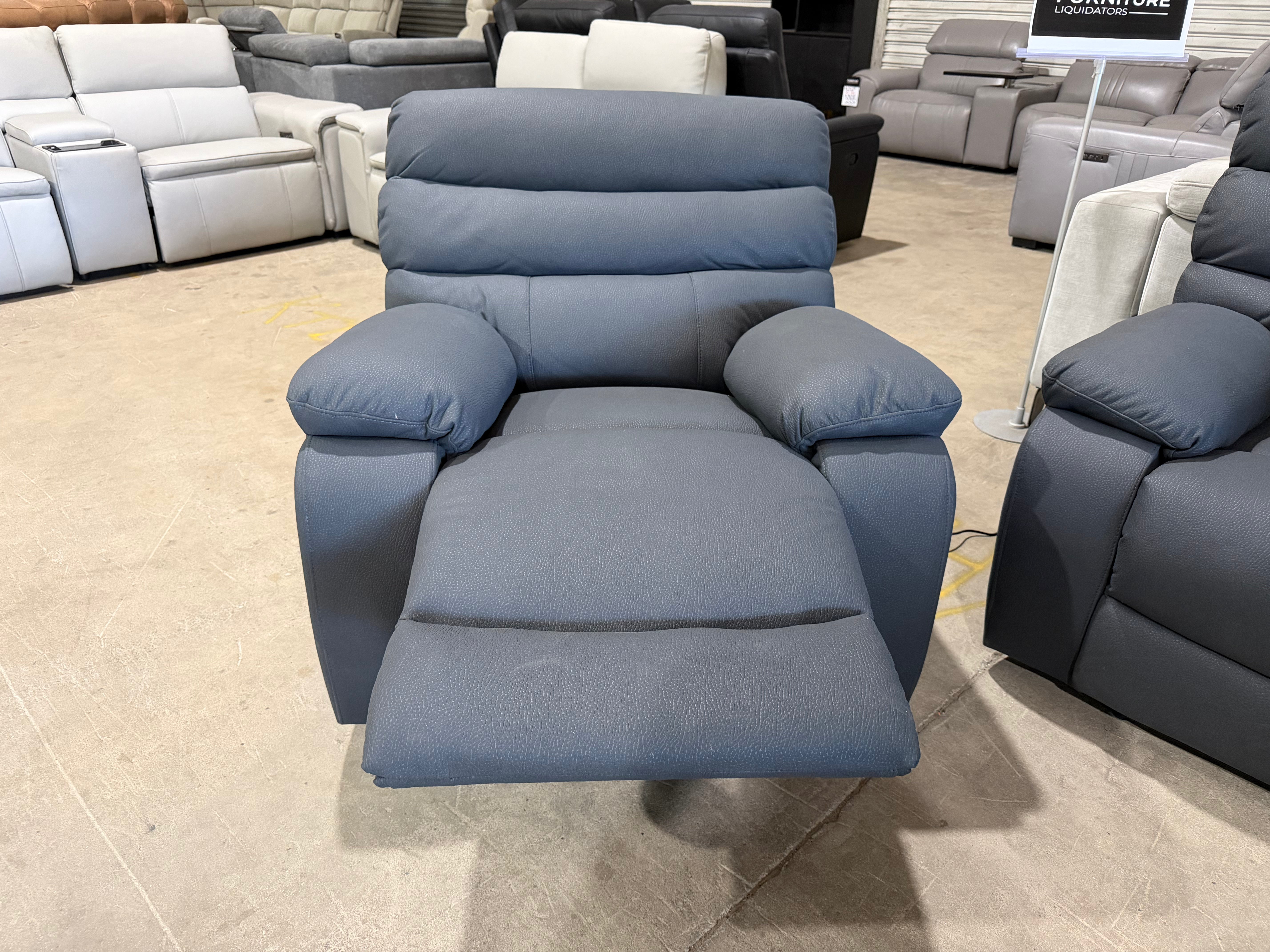 Noosa electric recliner In Charcoal