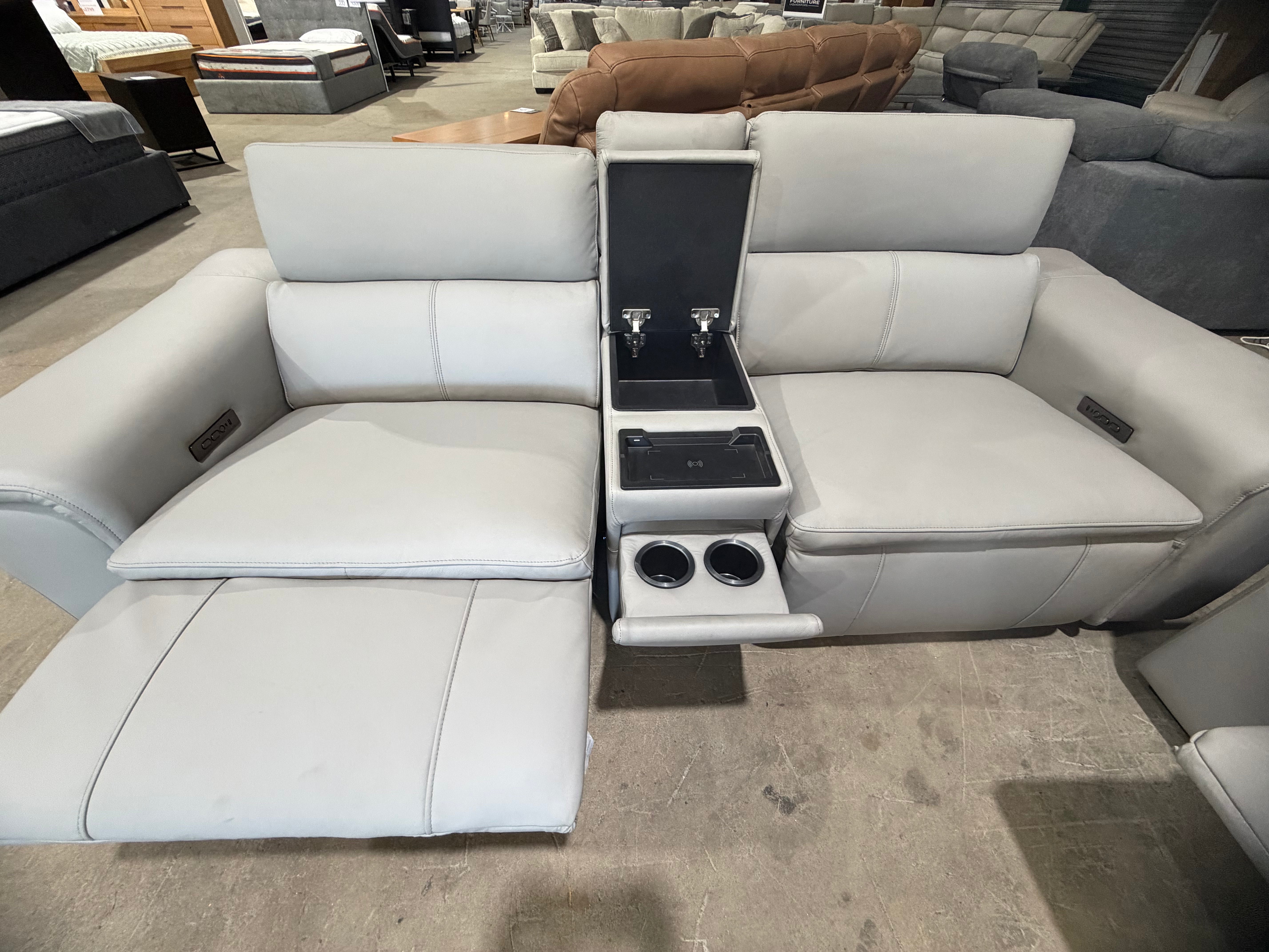 Ollie 2 Seater with Console & 2 Seater Package