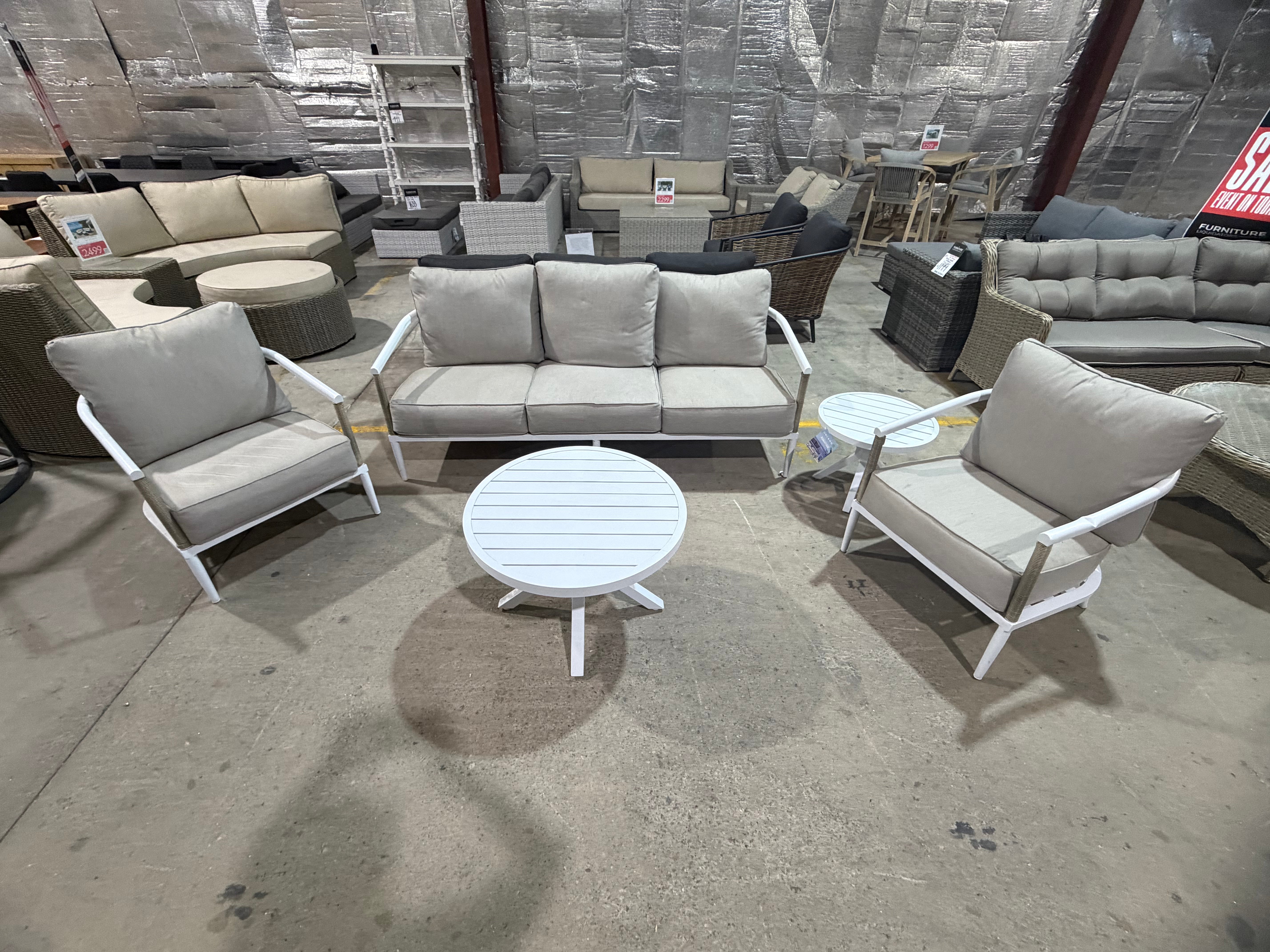 Gretta 5pce outdoor lounge