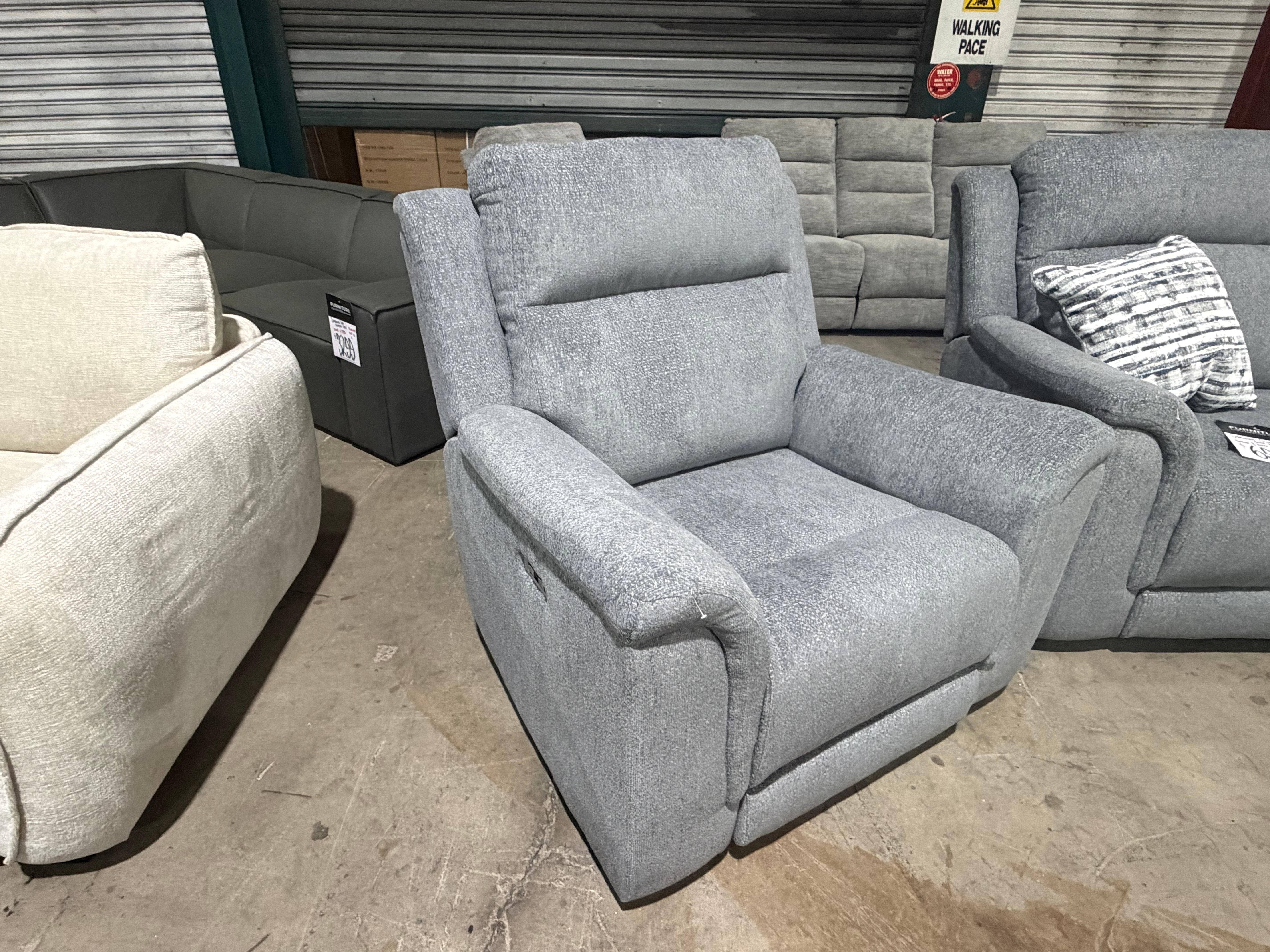 Spencer Single Electric Recliner With Electric Headrests