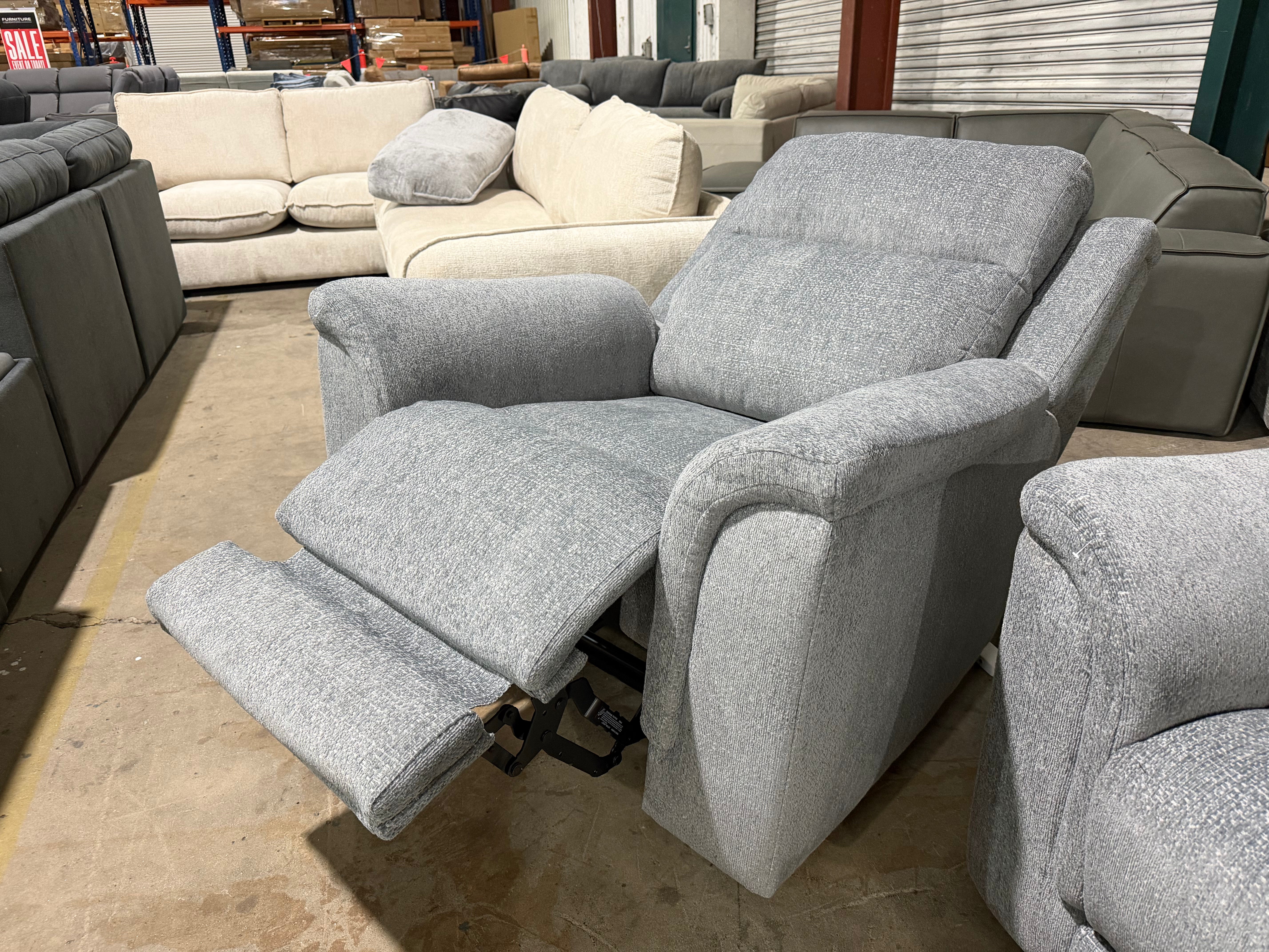 Spencer Single Electric Recliner With Electric Headrests