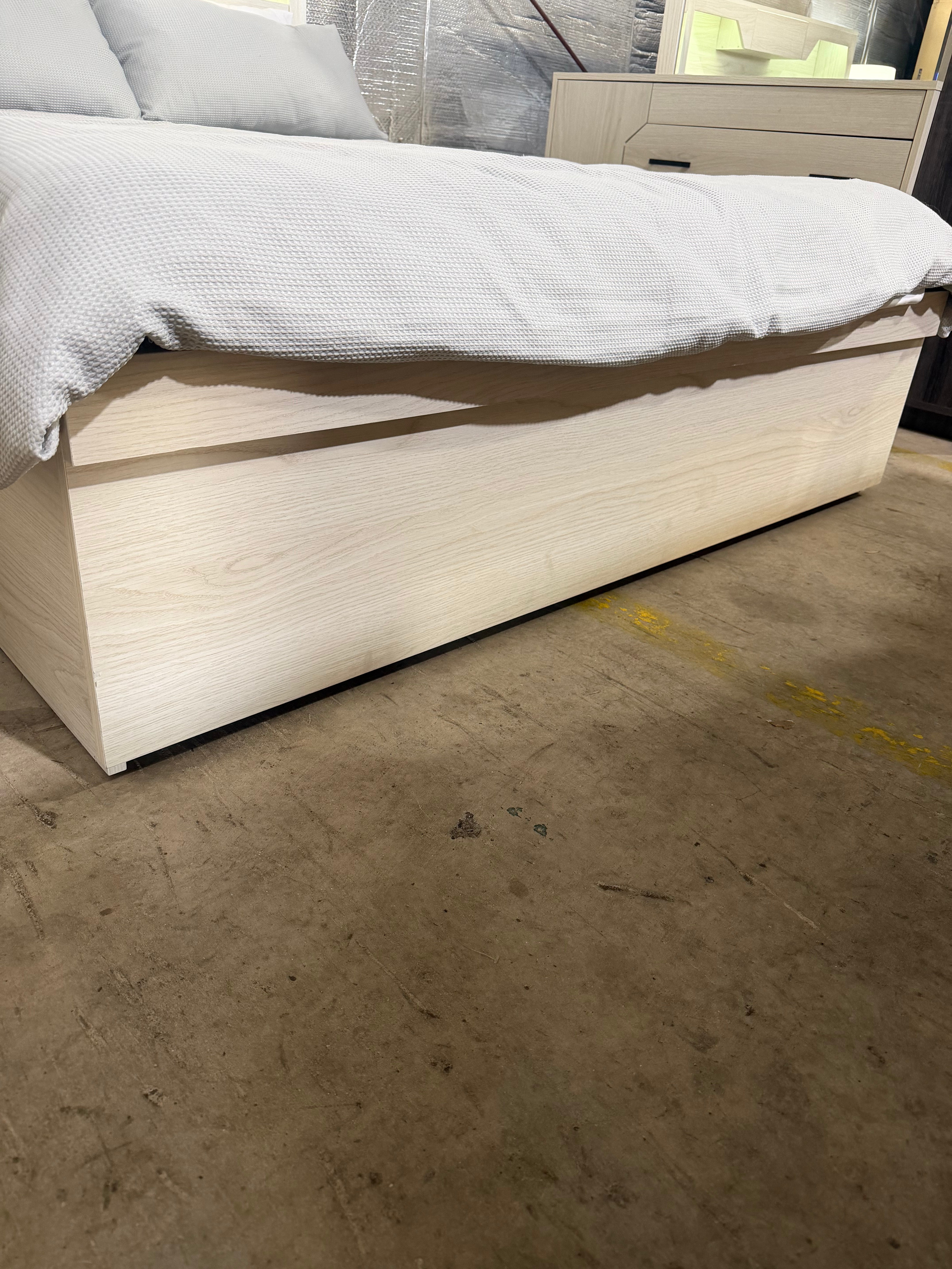 Atlanta Queen size bed in grey wash finish lift up storage