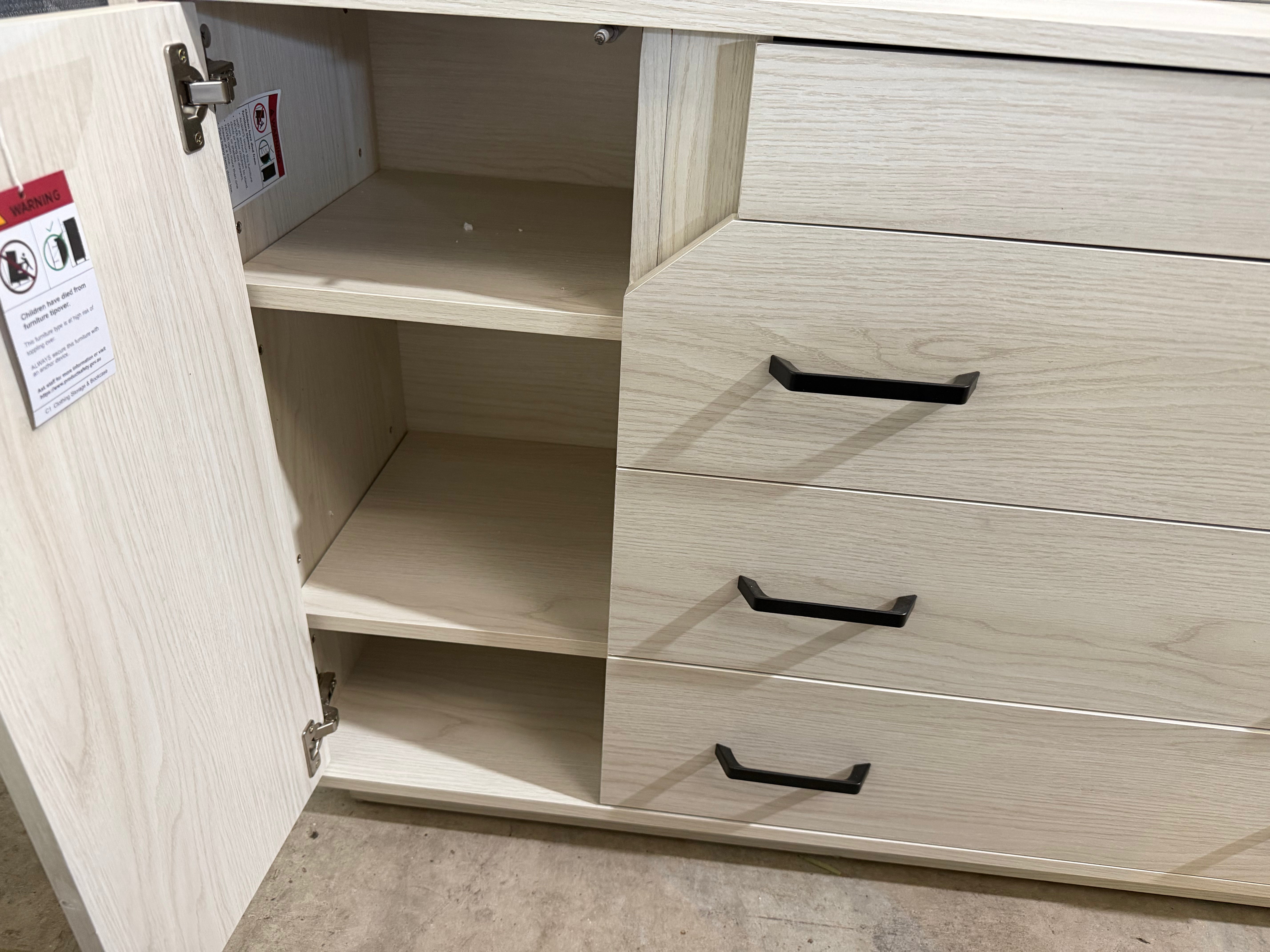 Atlanta dressing table inc mirros in grey wash finish