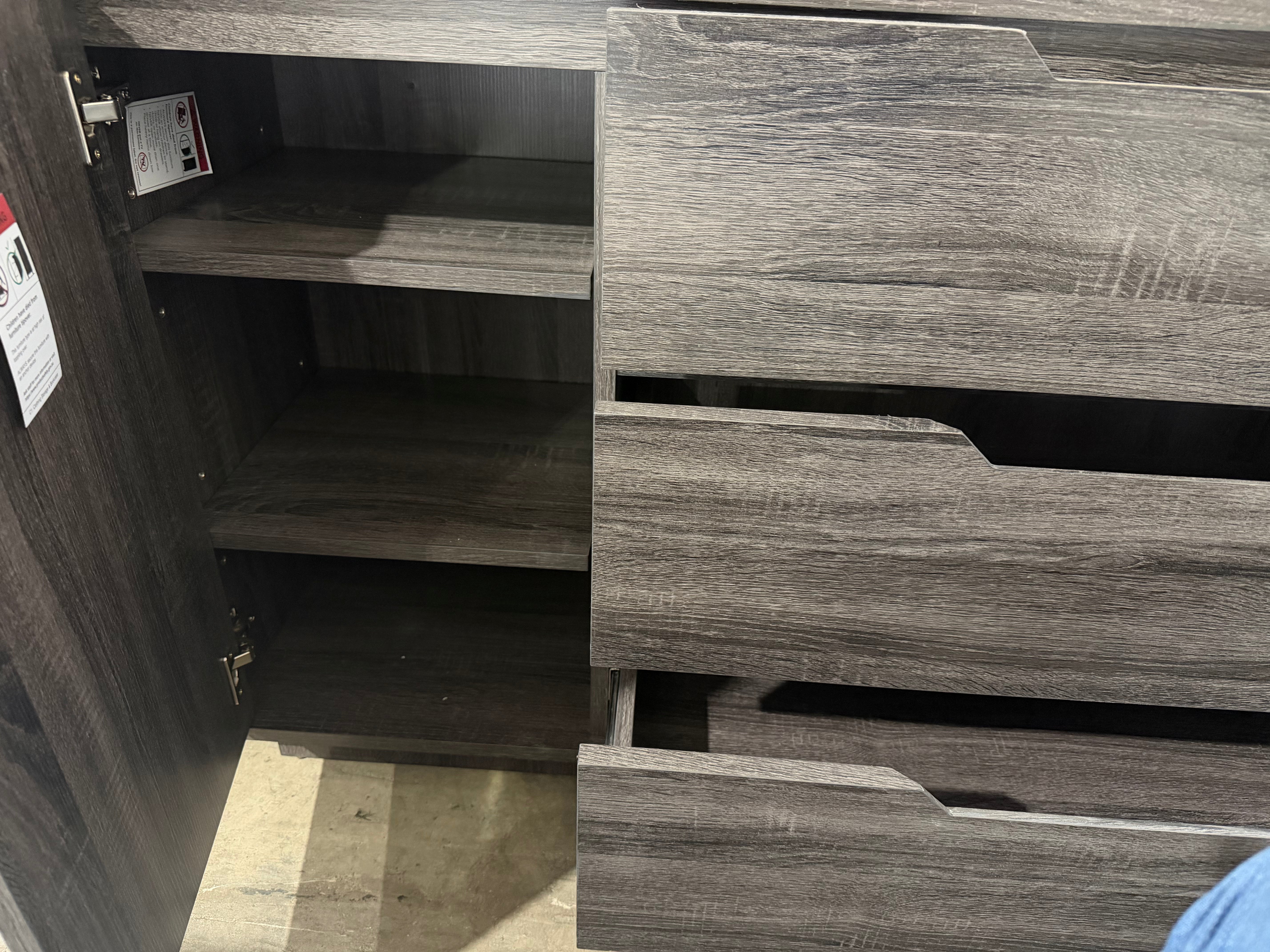 Vienna Dressing Table inc mirror in grey