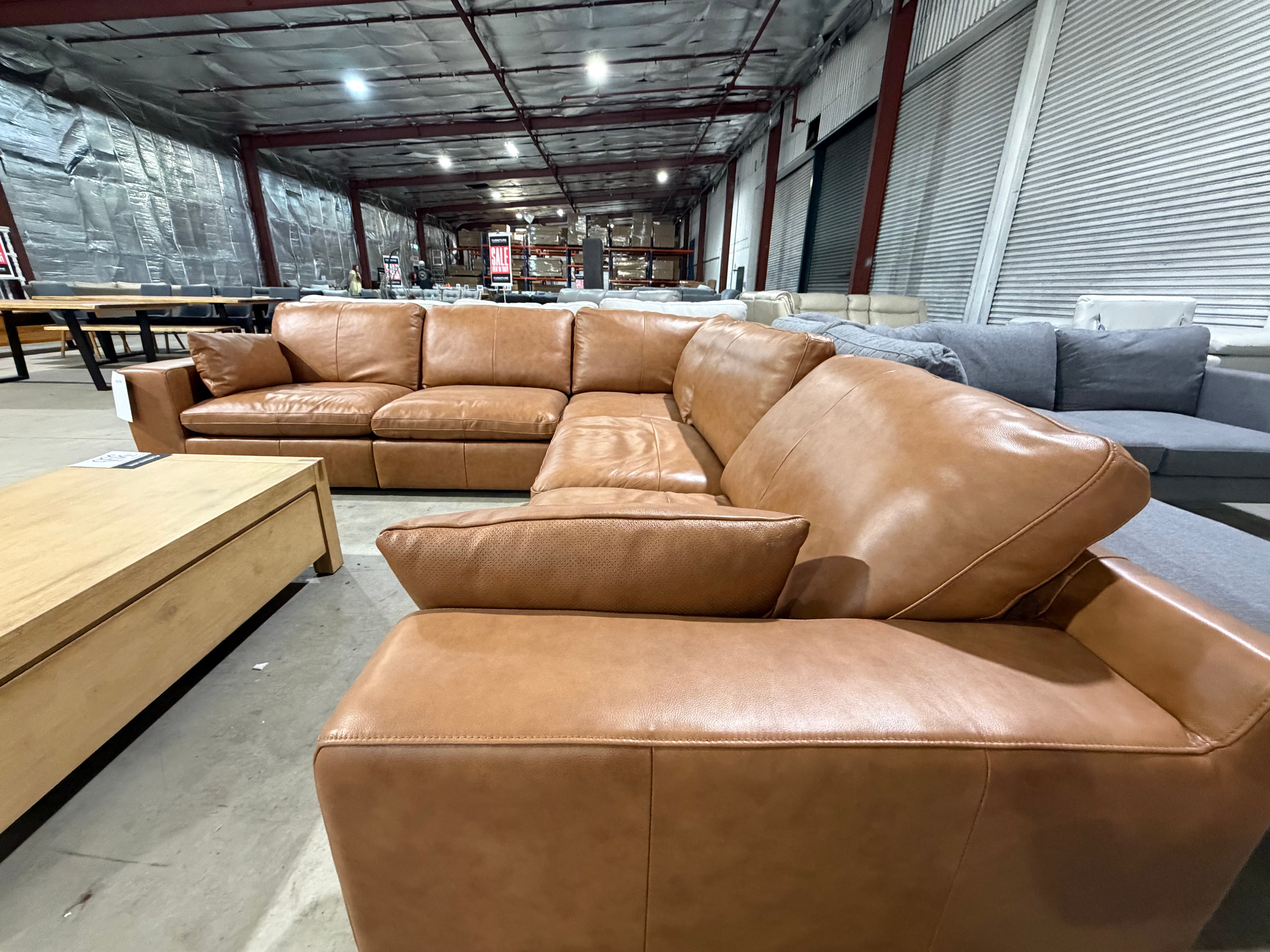 Opulence Lounge inc scatter Cushions Chestnut Tan Leather