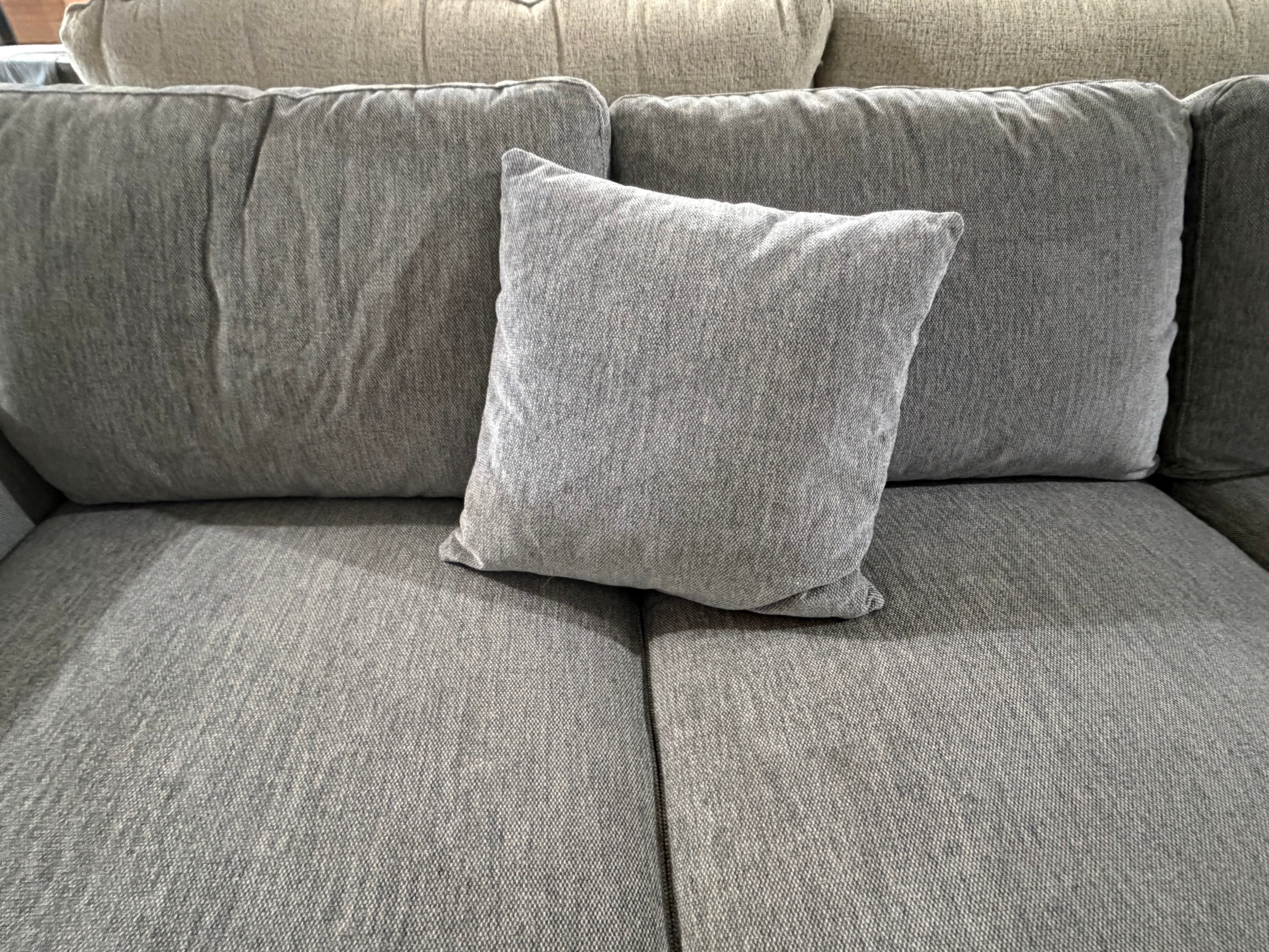 Paloma RHF chaise lounge inc ottoman and scatters in Steel Grey