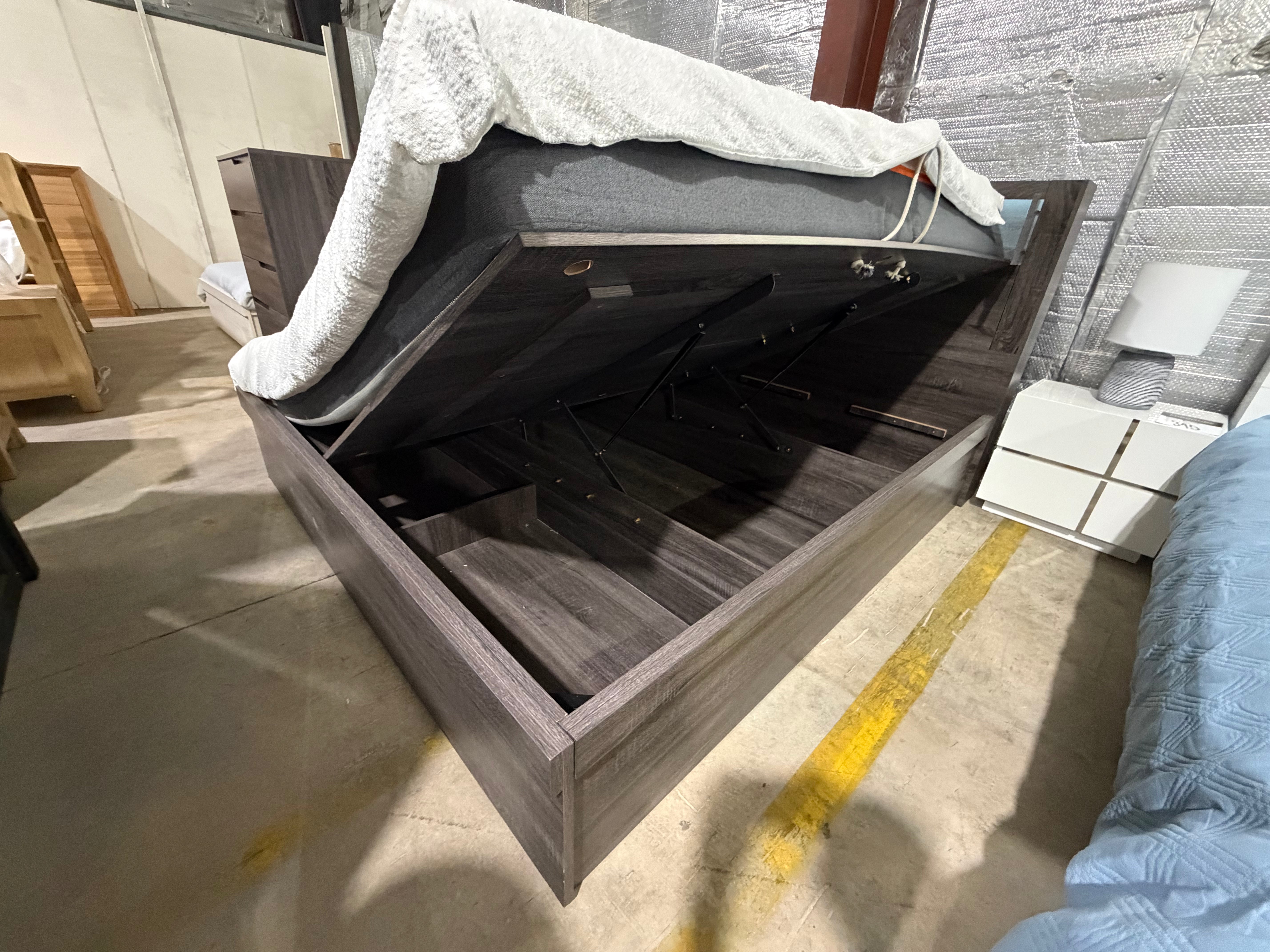 Vienna  queen size bed in grey (boston)