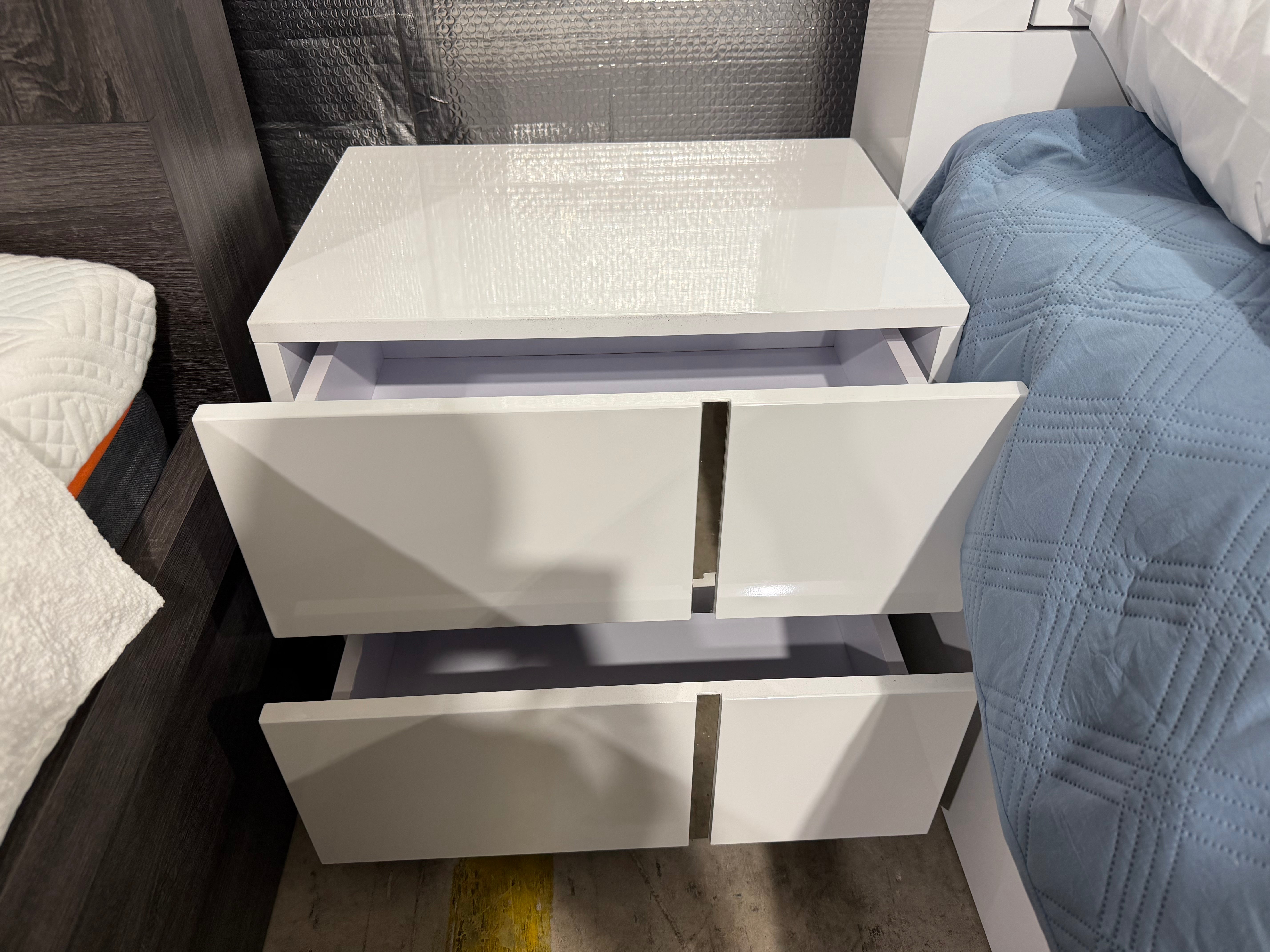 Davis Bedside Chest In White