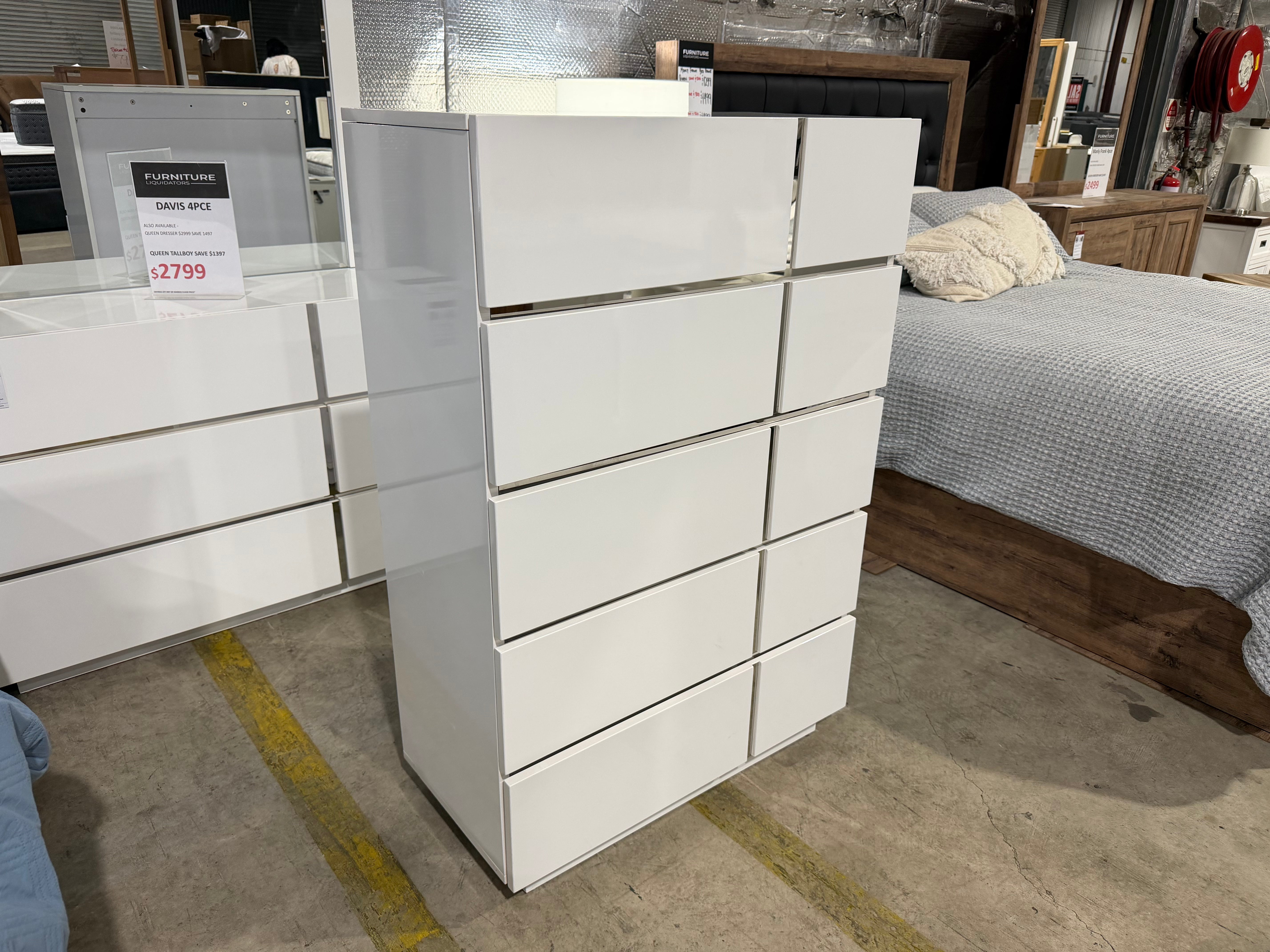 Davis tallboy in Gloss White