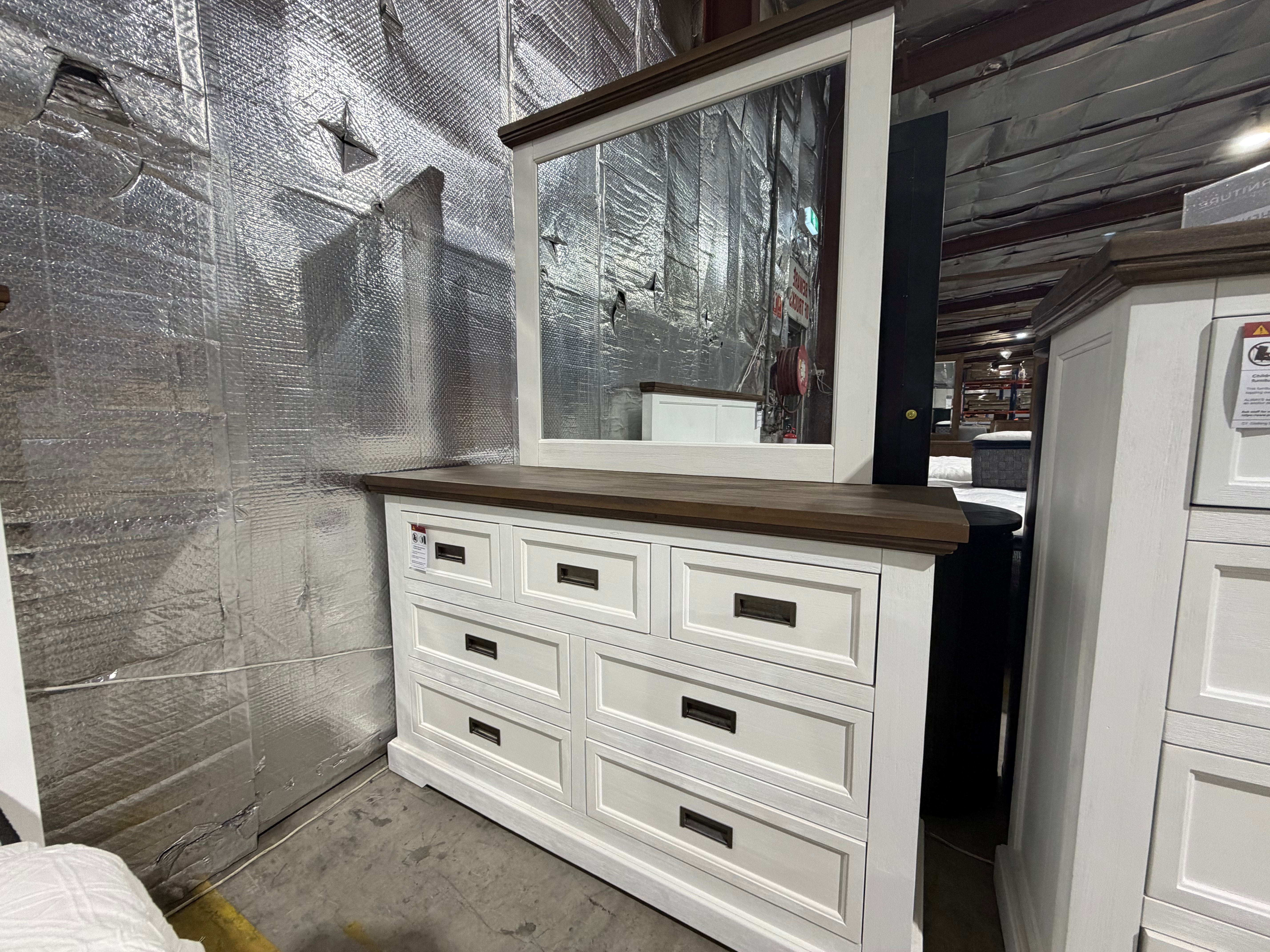 Hamptons dressing table and mirror two tone finish
