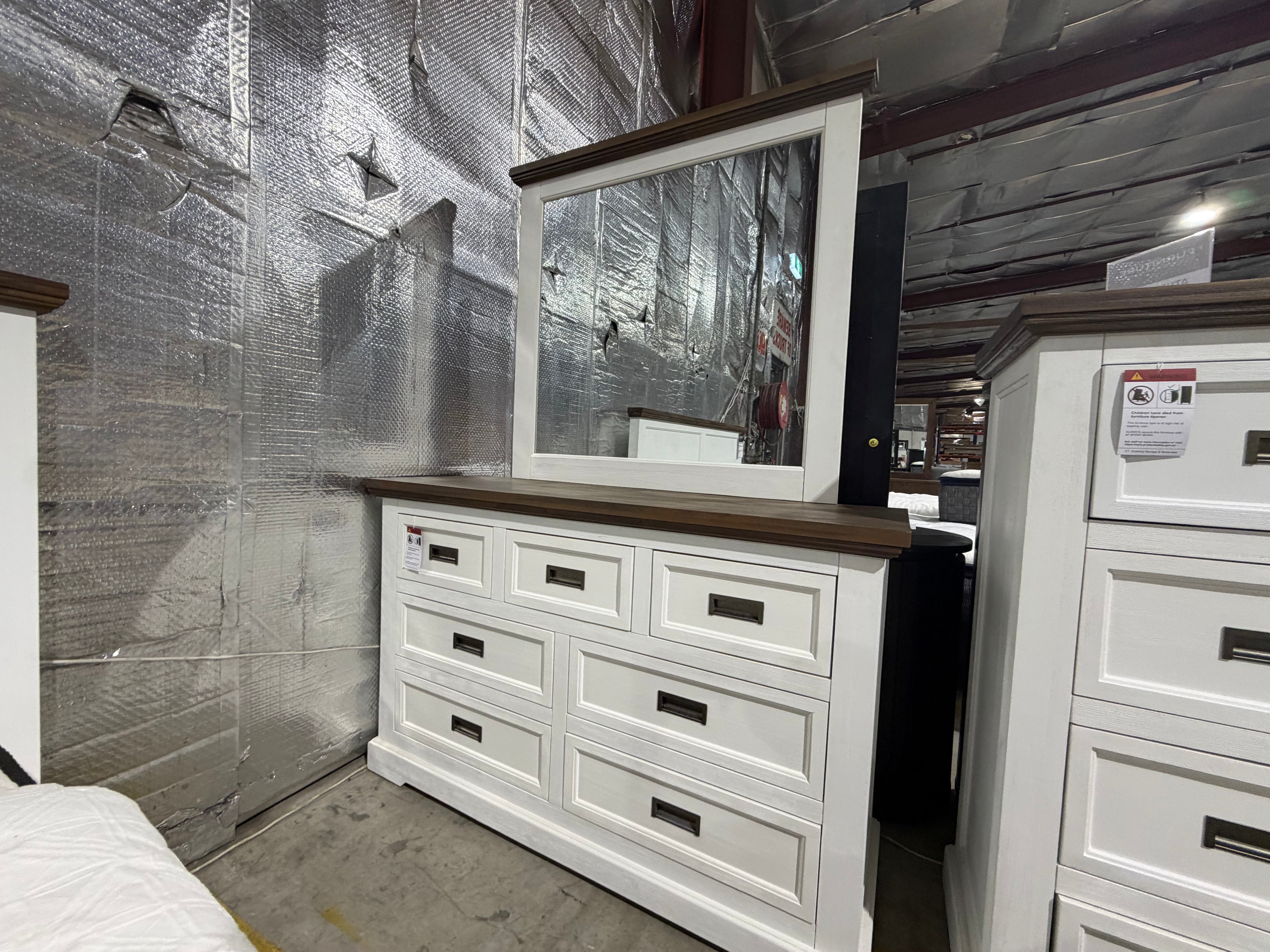 Hamptons dressing table and mirror two tone finish