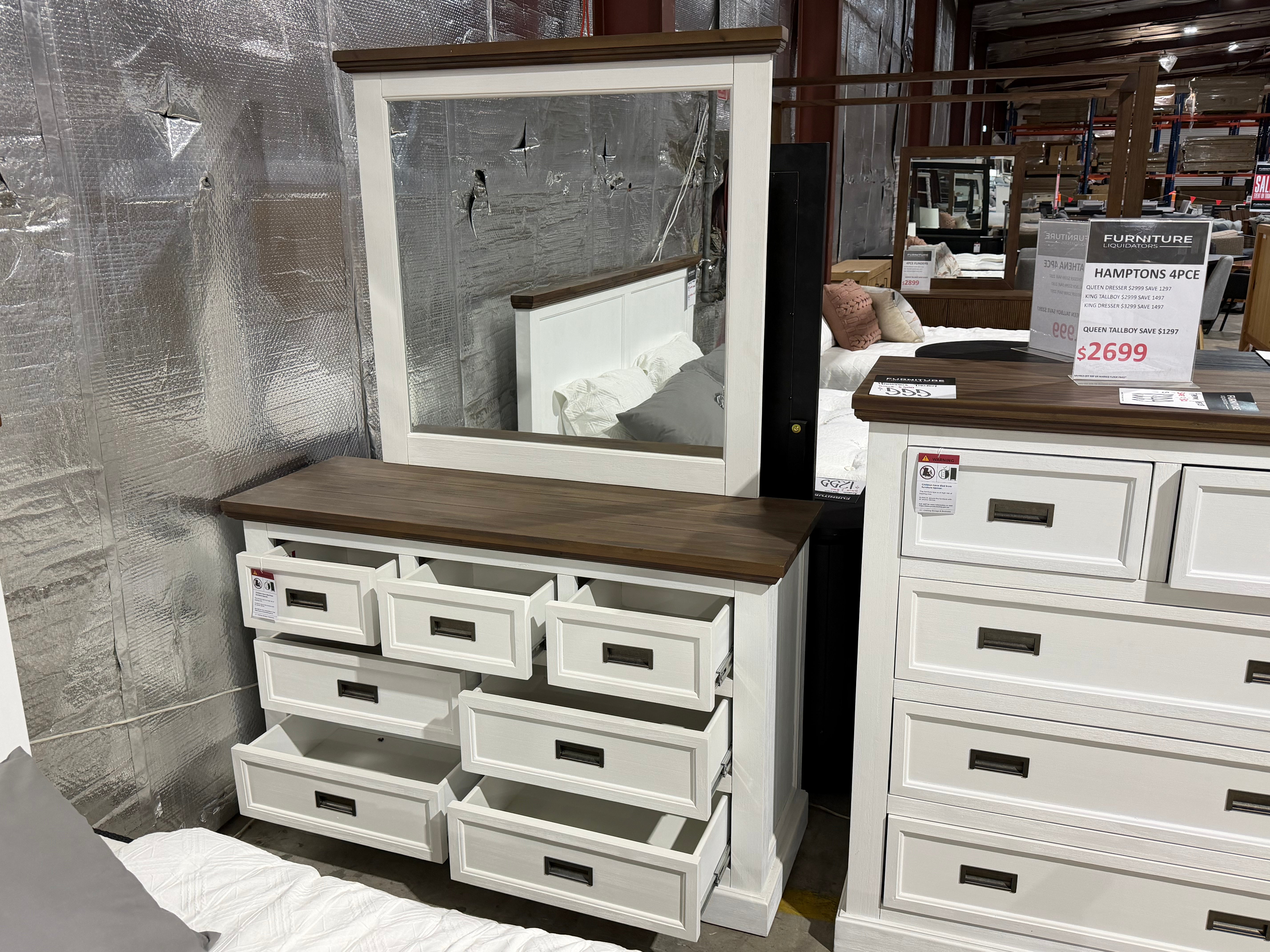 Hamptons dressing table and mirror two tone finish