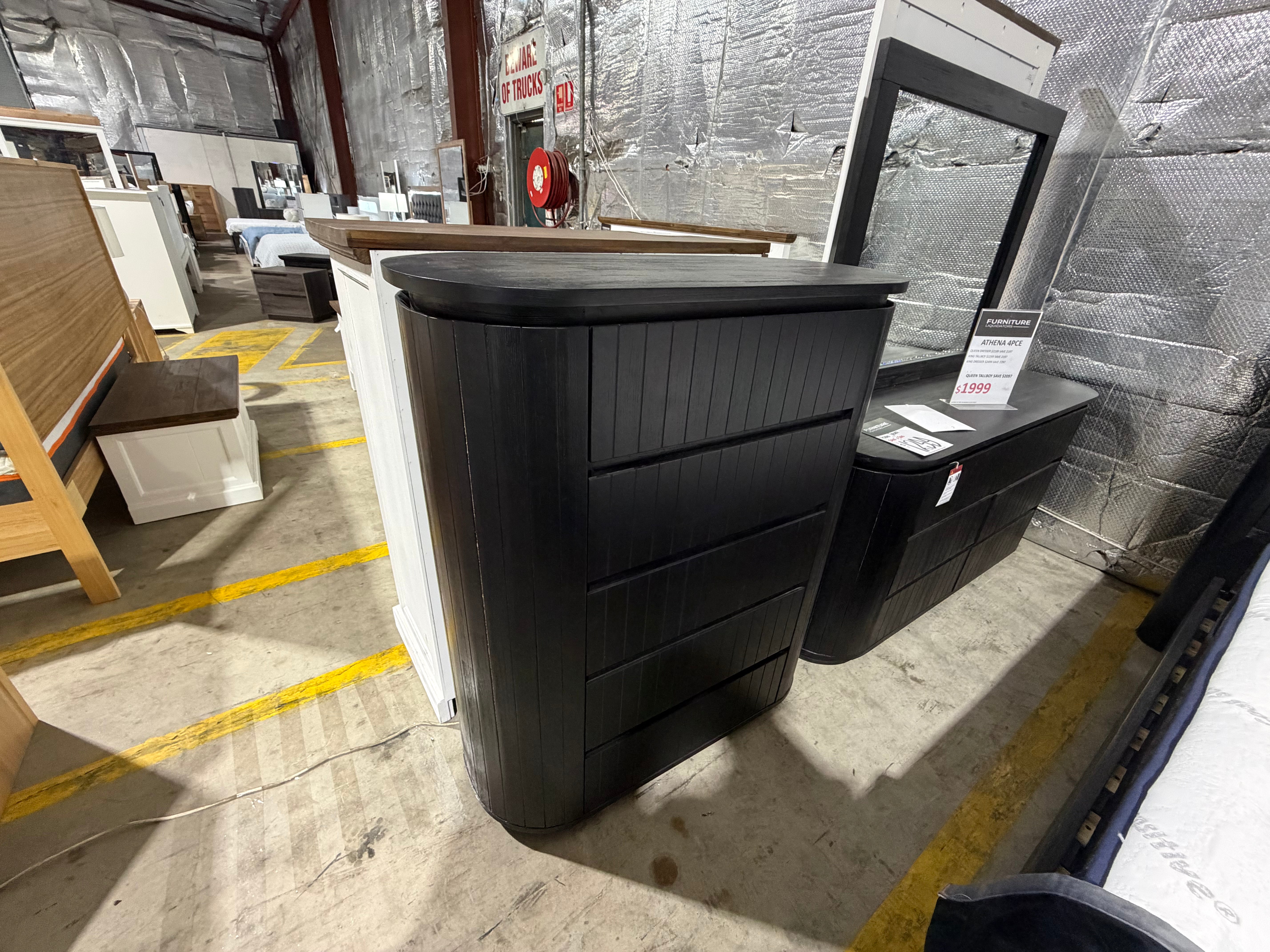 Athena ripple Tallboy in shadow Black